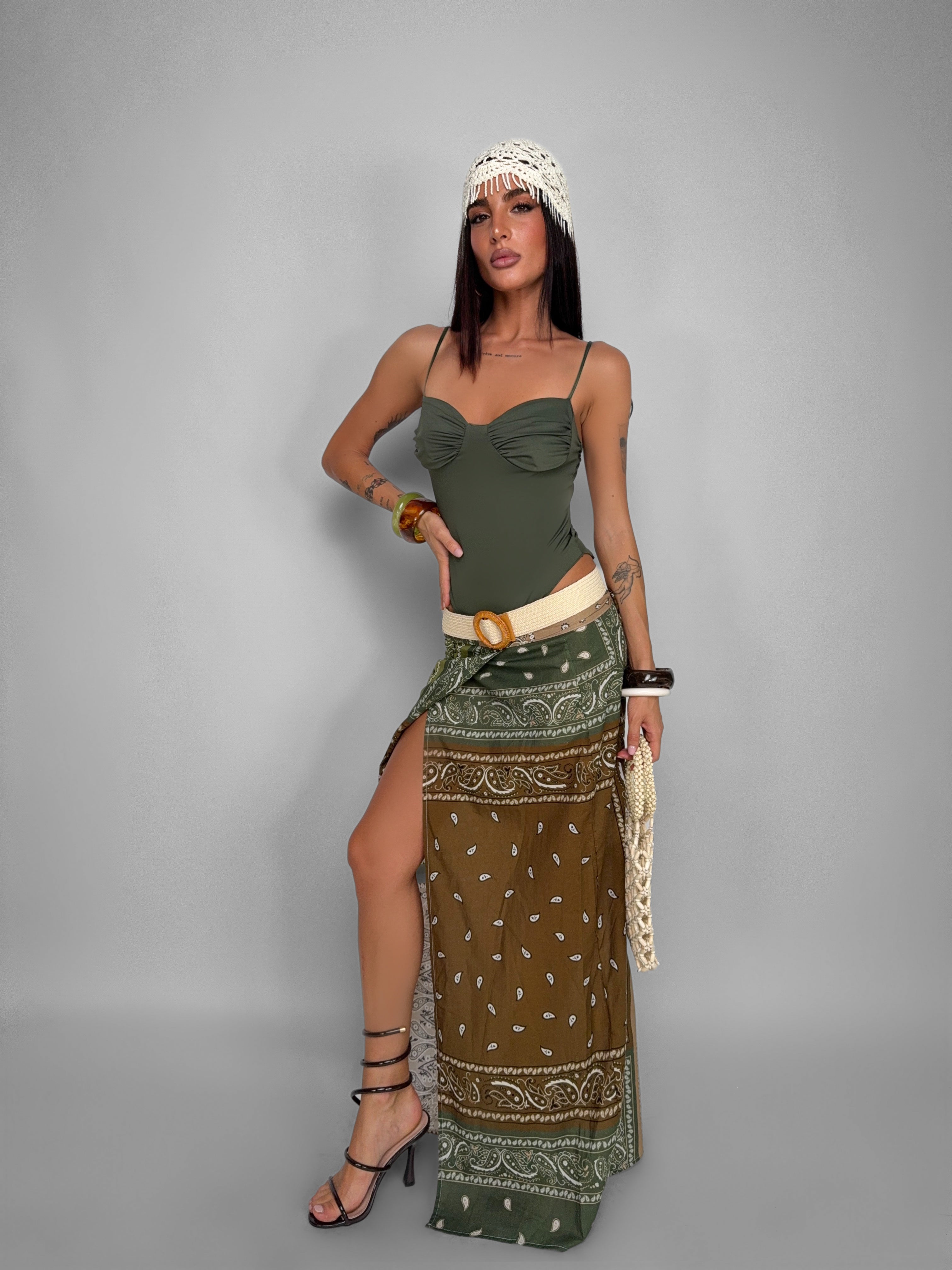 Total Look Shoulder Tie