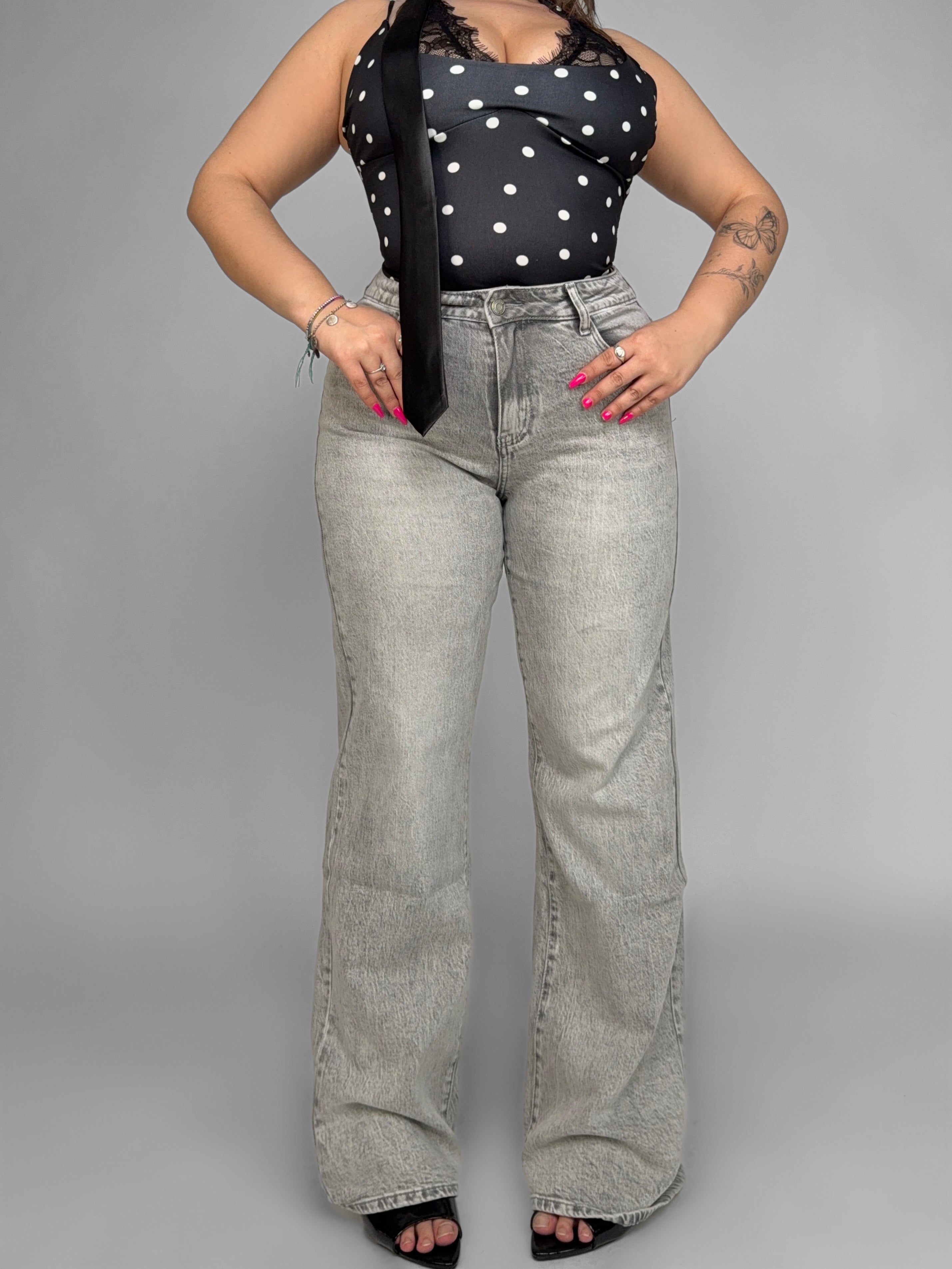 CURVY FIT - Light Grey Jeans