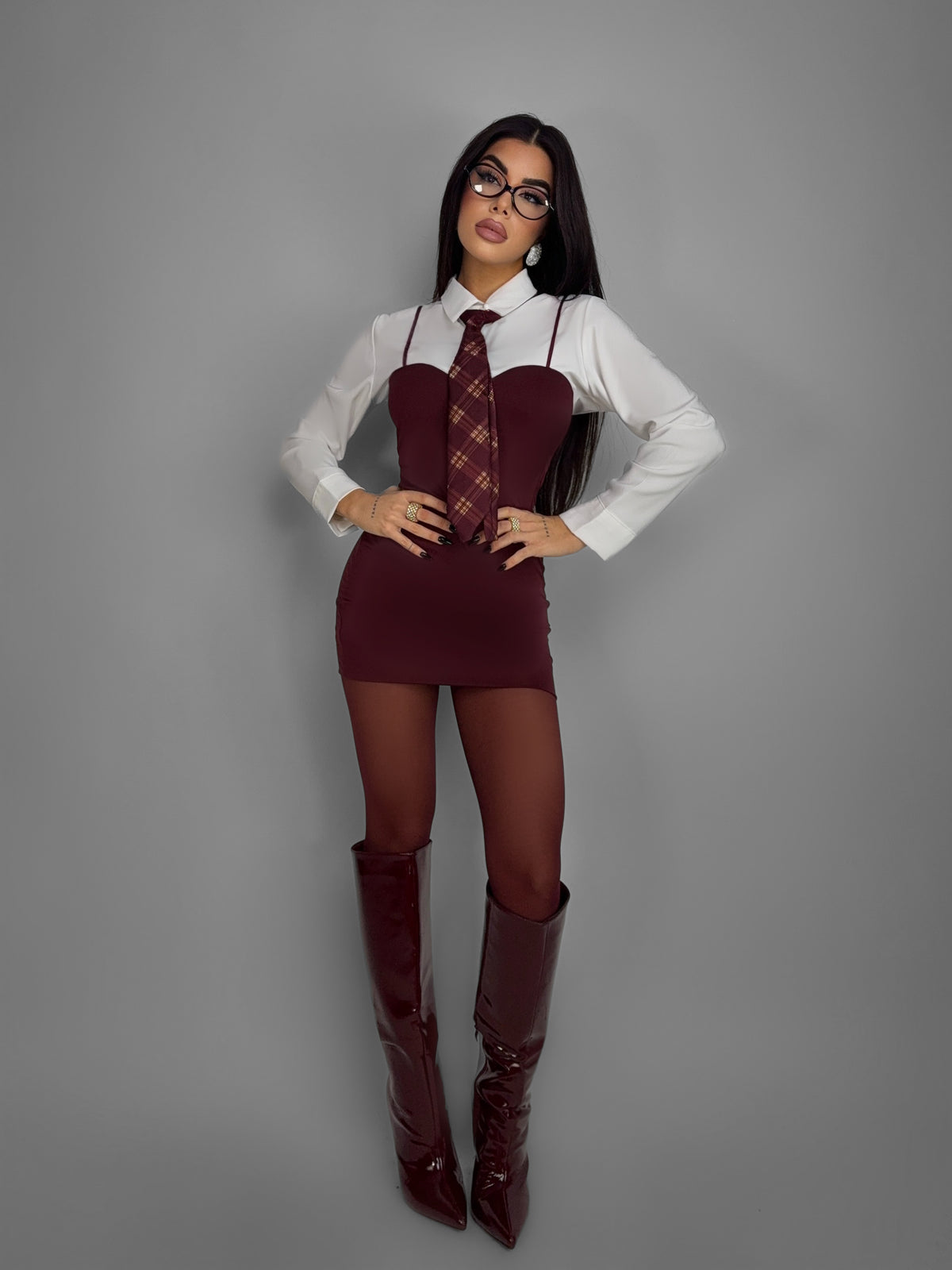 Total Look Cherry Neck Tie
