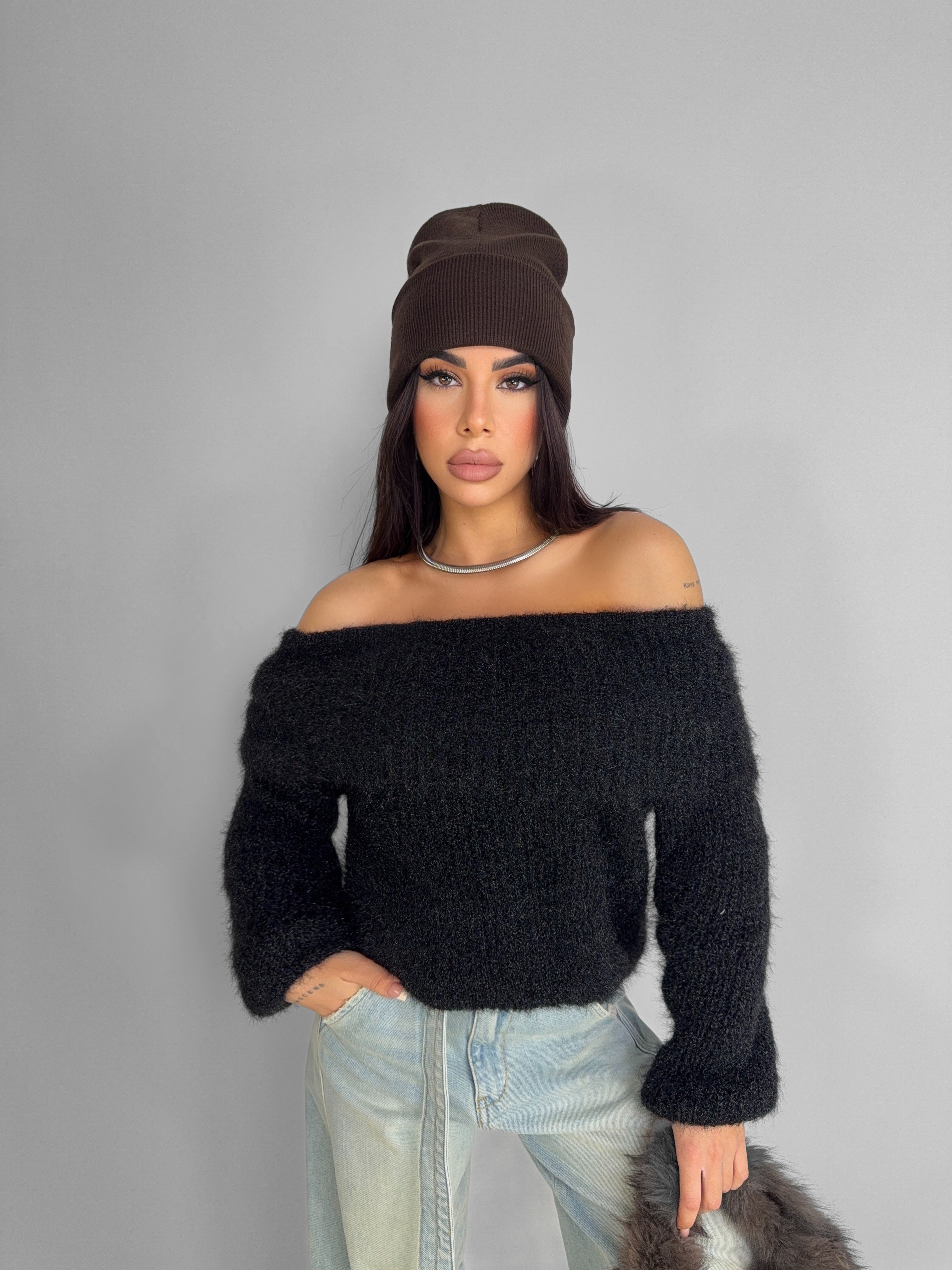 Cuddle Sweater - Black