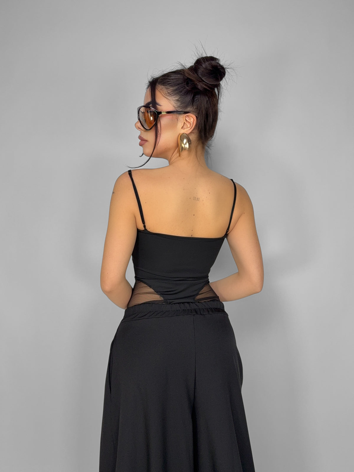 Body Black Mesh