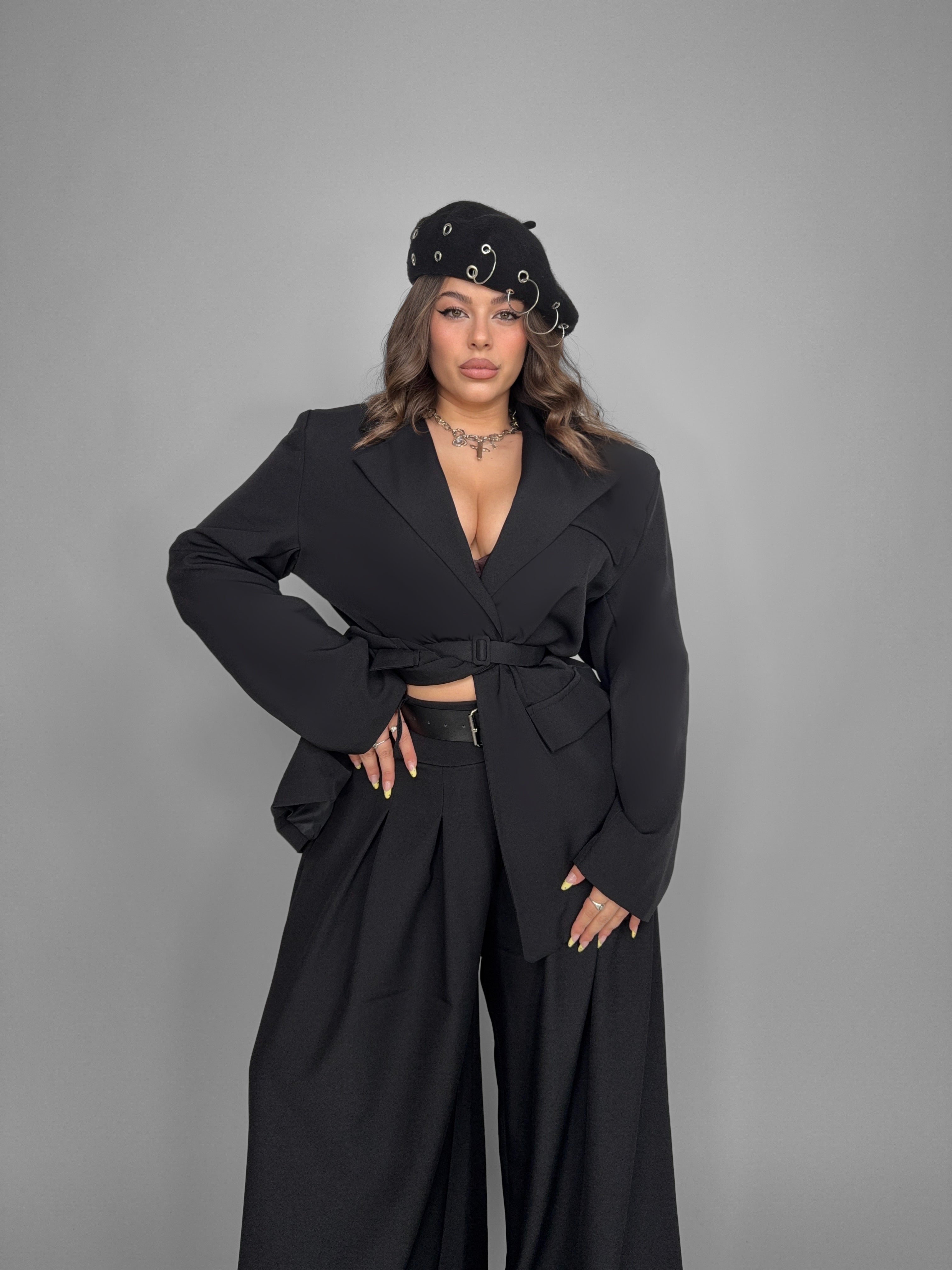 CURVY FIT - Completo Belted Icon-Black