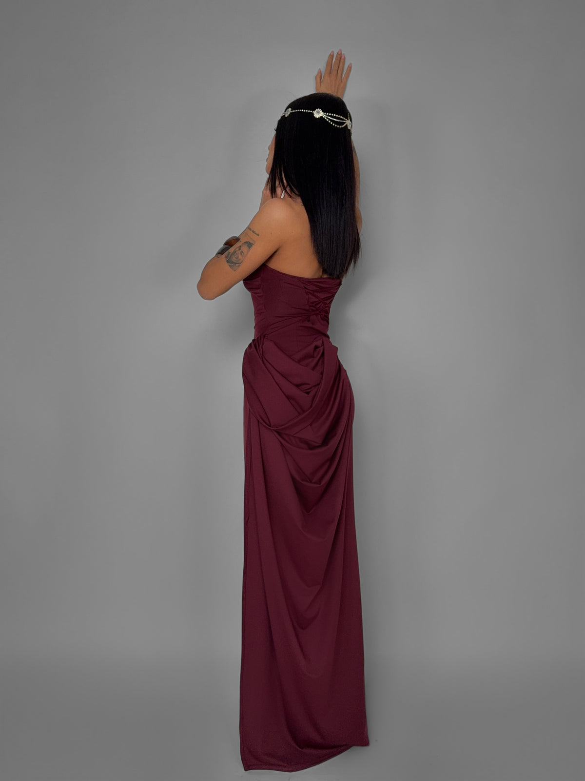 Abito Draped Silhouette-Cherry Red