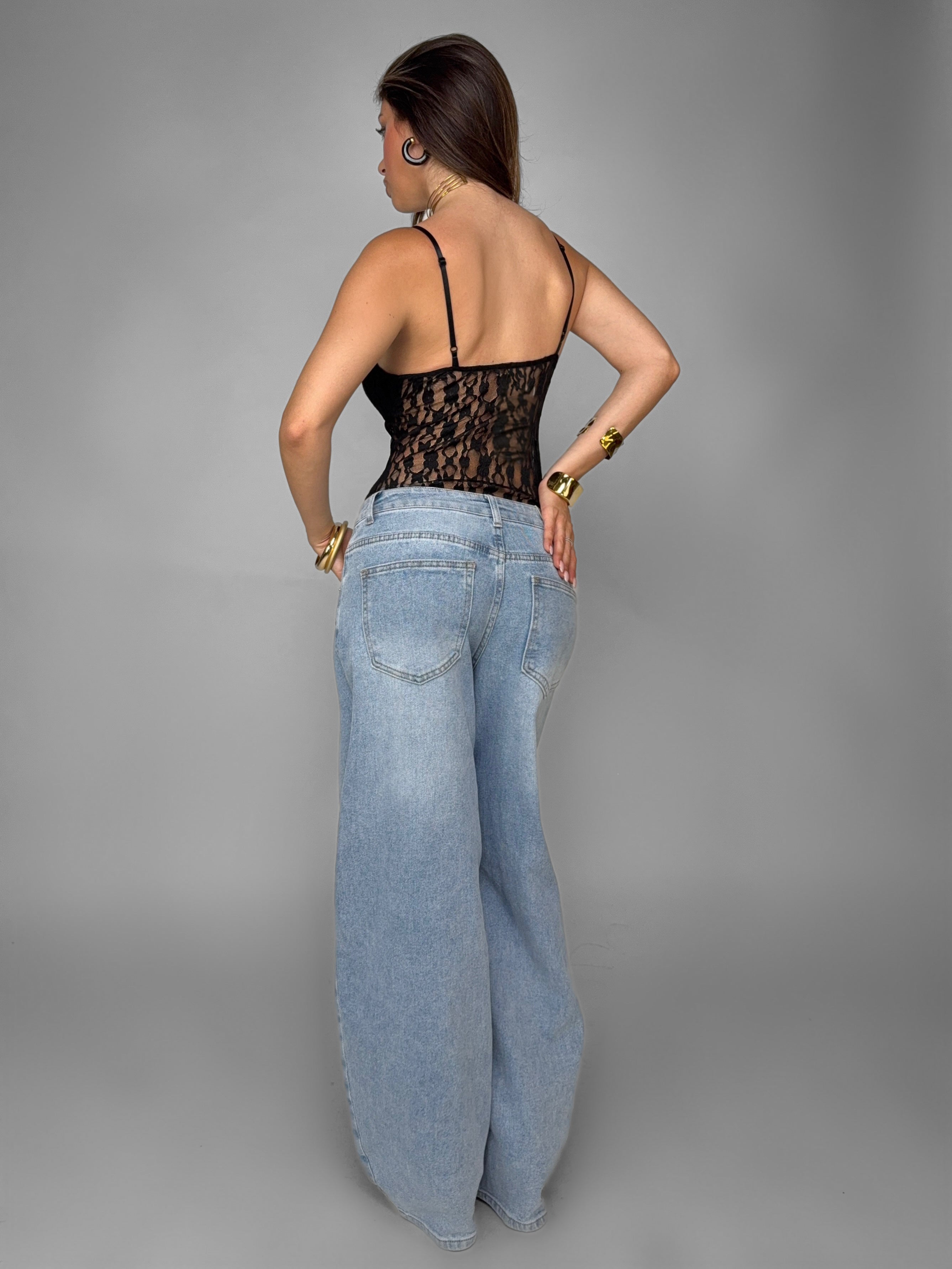 Body Gold Frame-Black
