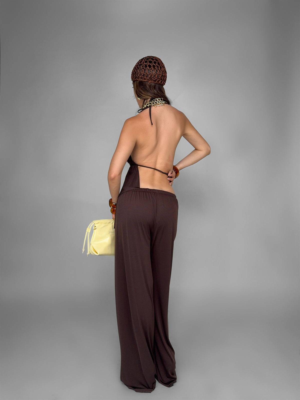 Completo Asymmetric Top-Brown