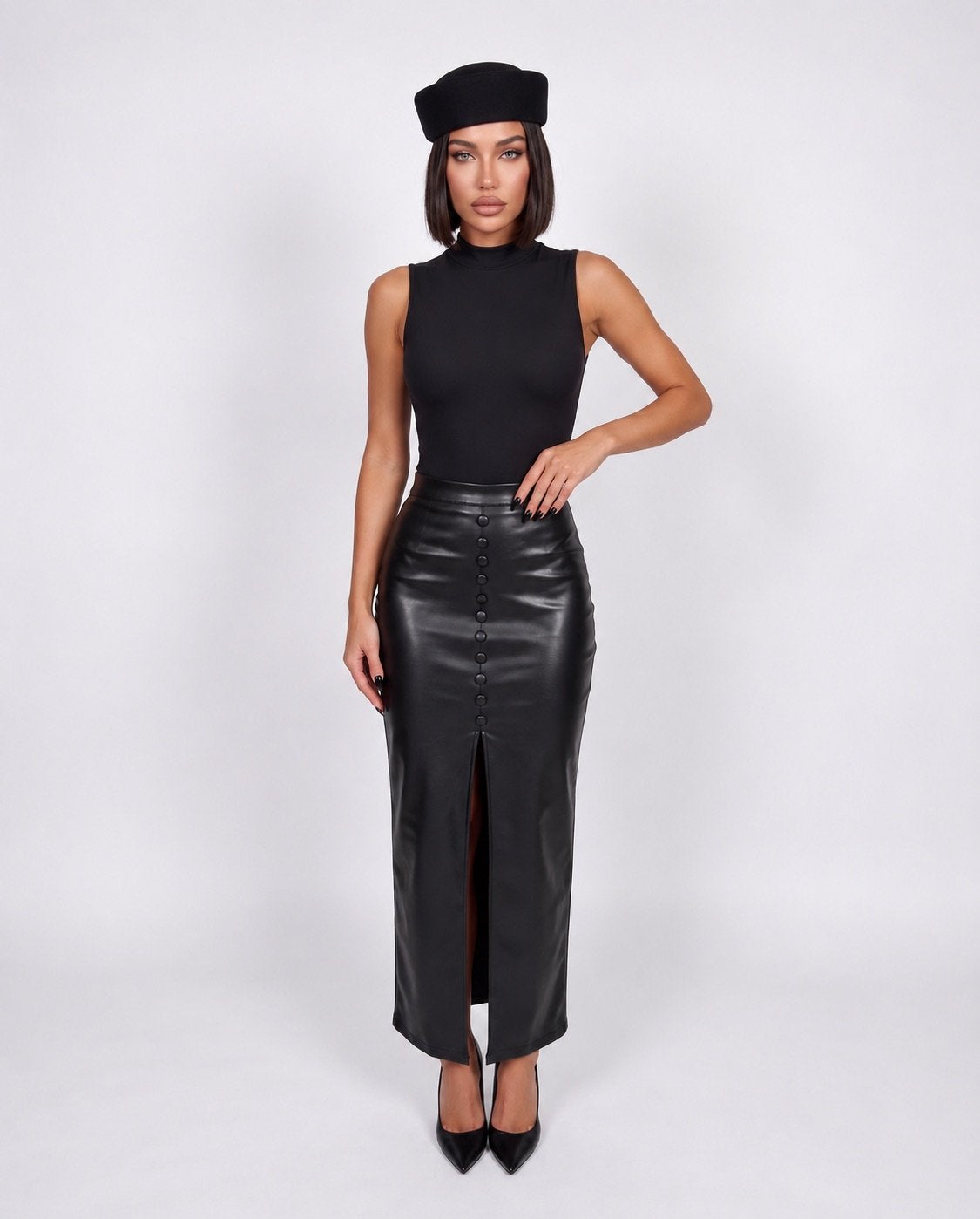 Gonna Button Leather-Black