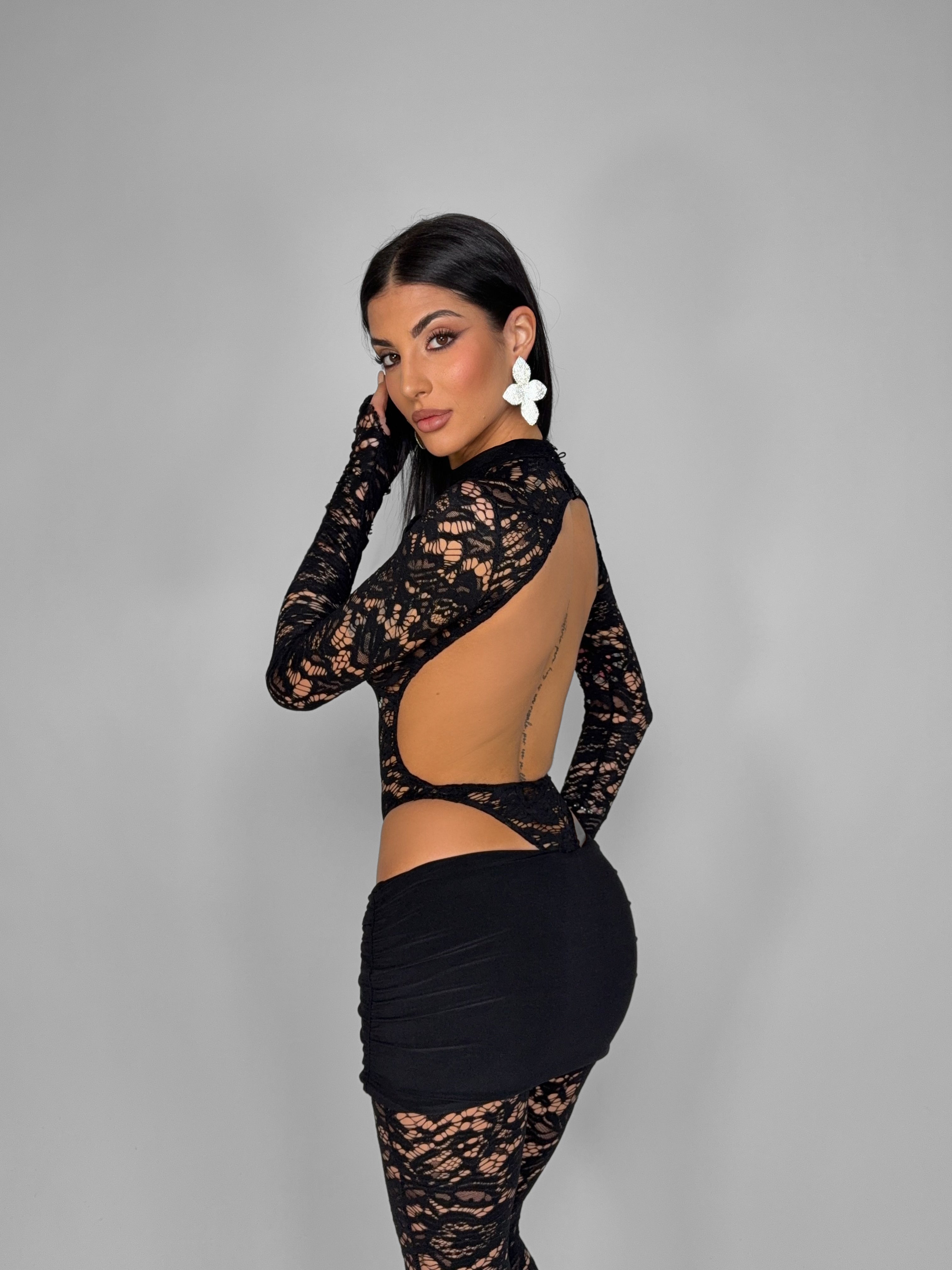 Completo Black Rose
