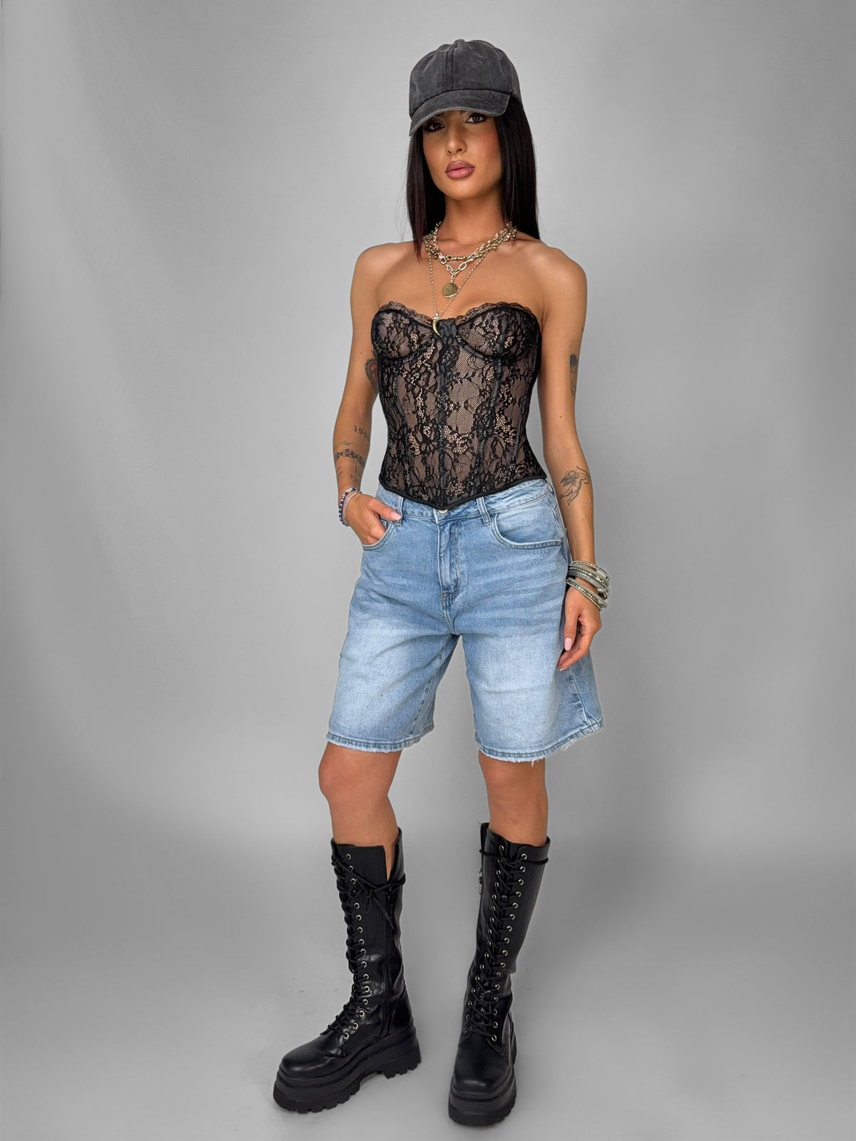 Total Look Chantilly