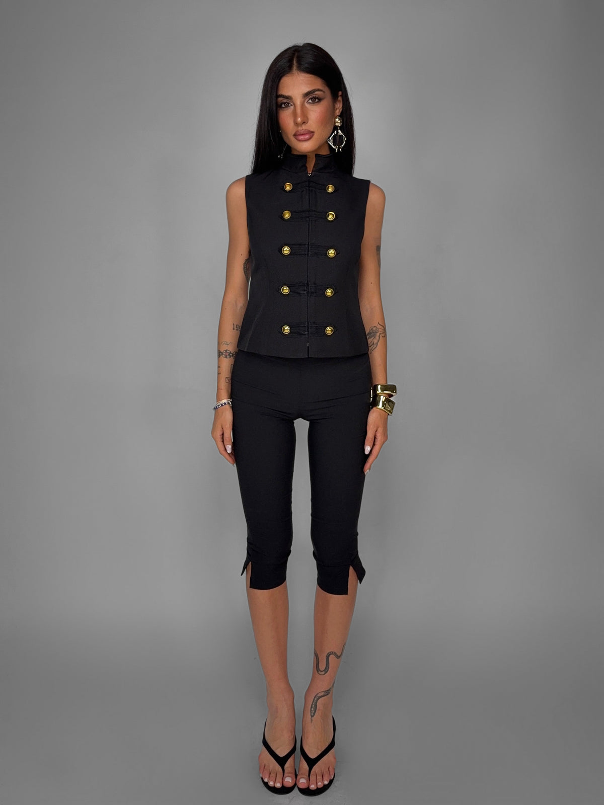 Total Look Capri Black