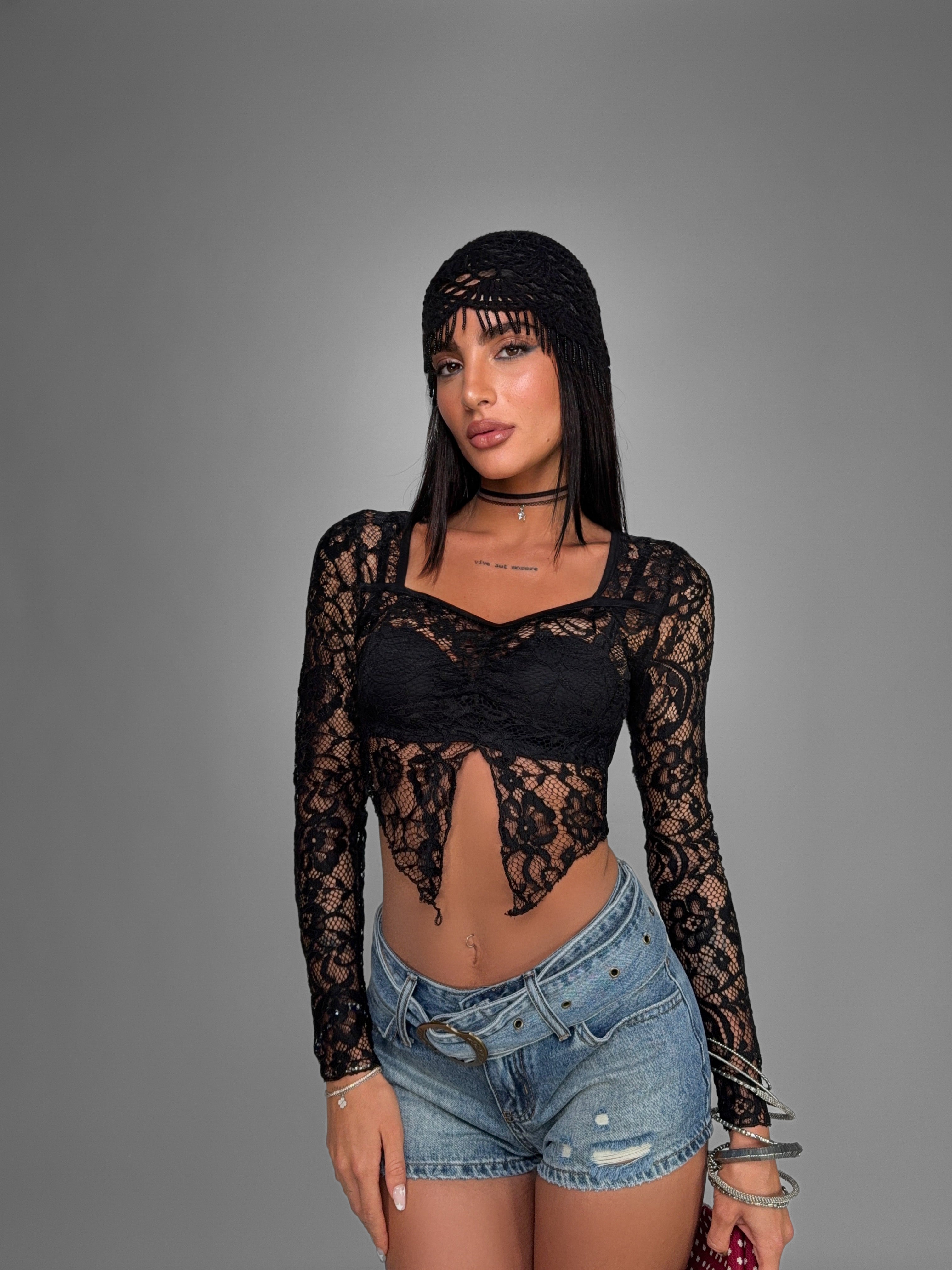 Top Belle Lace-Black