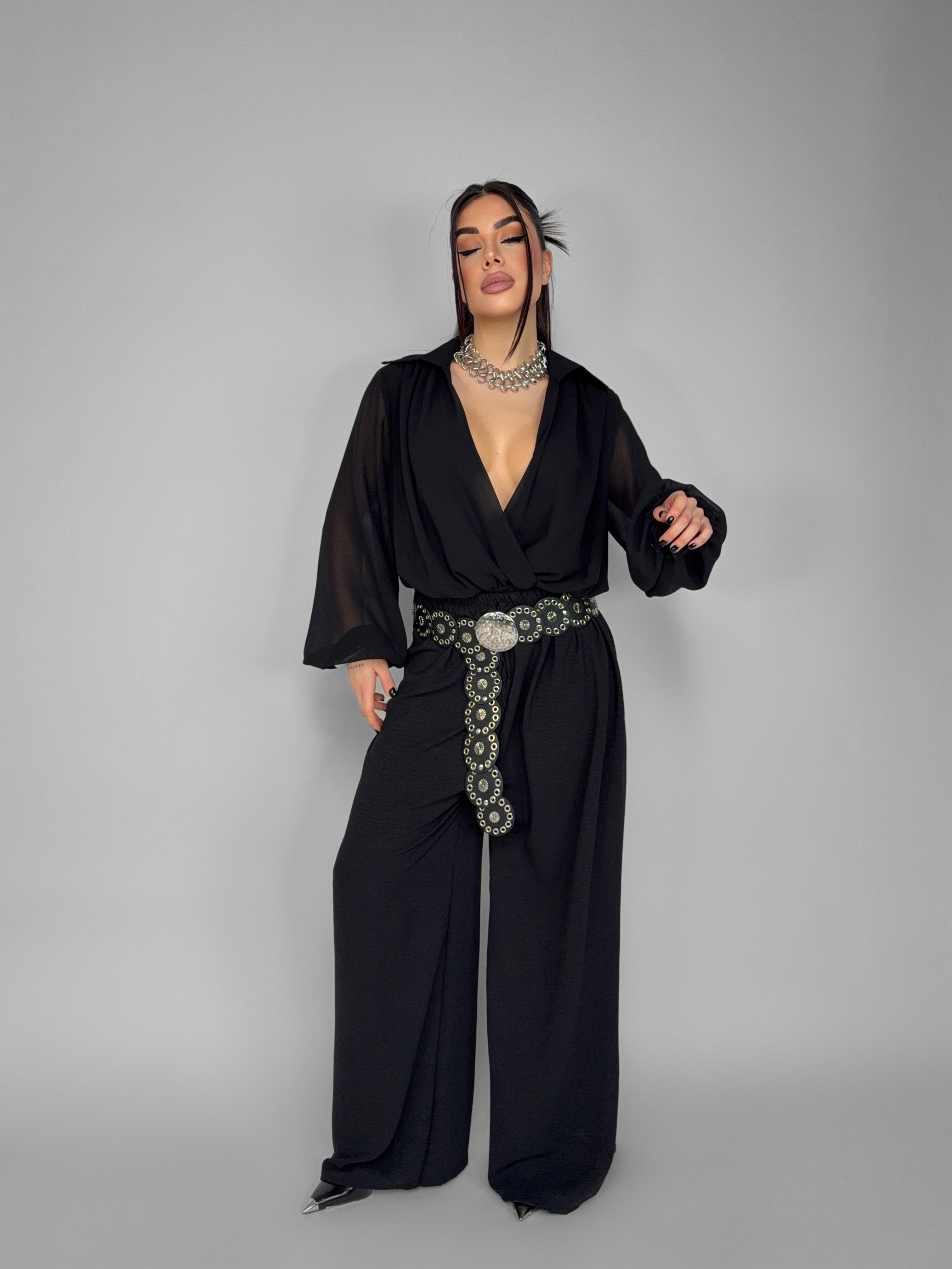 Total Look Refined Black