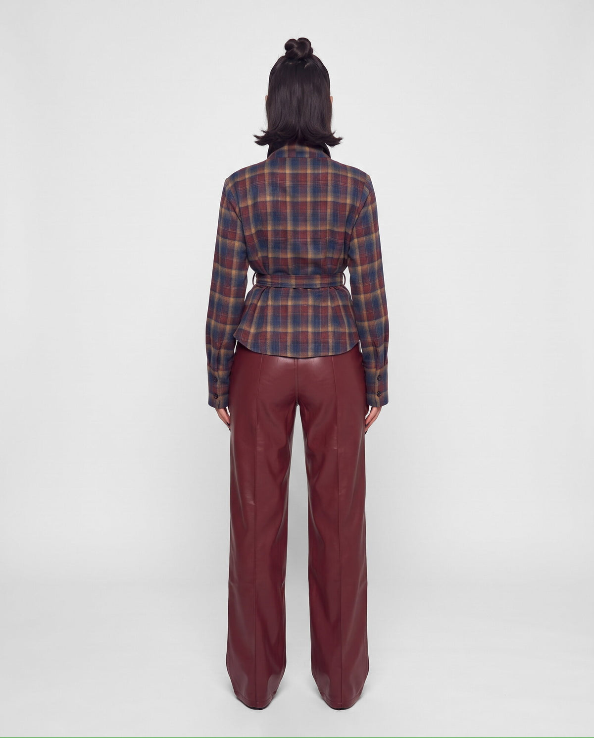 Total Look Check Collar