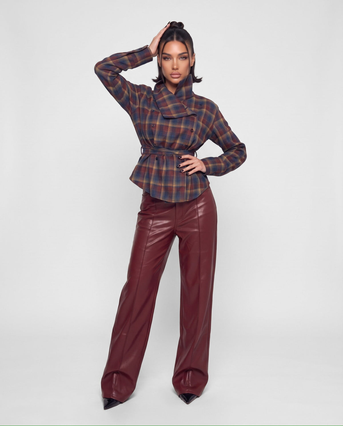 Total Look Check Collar