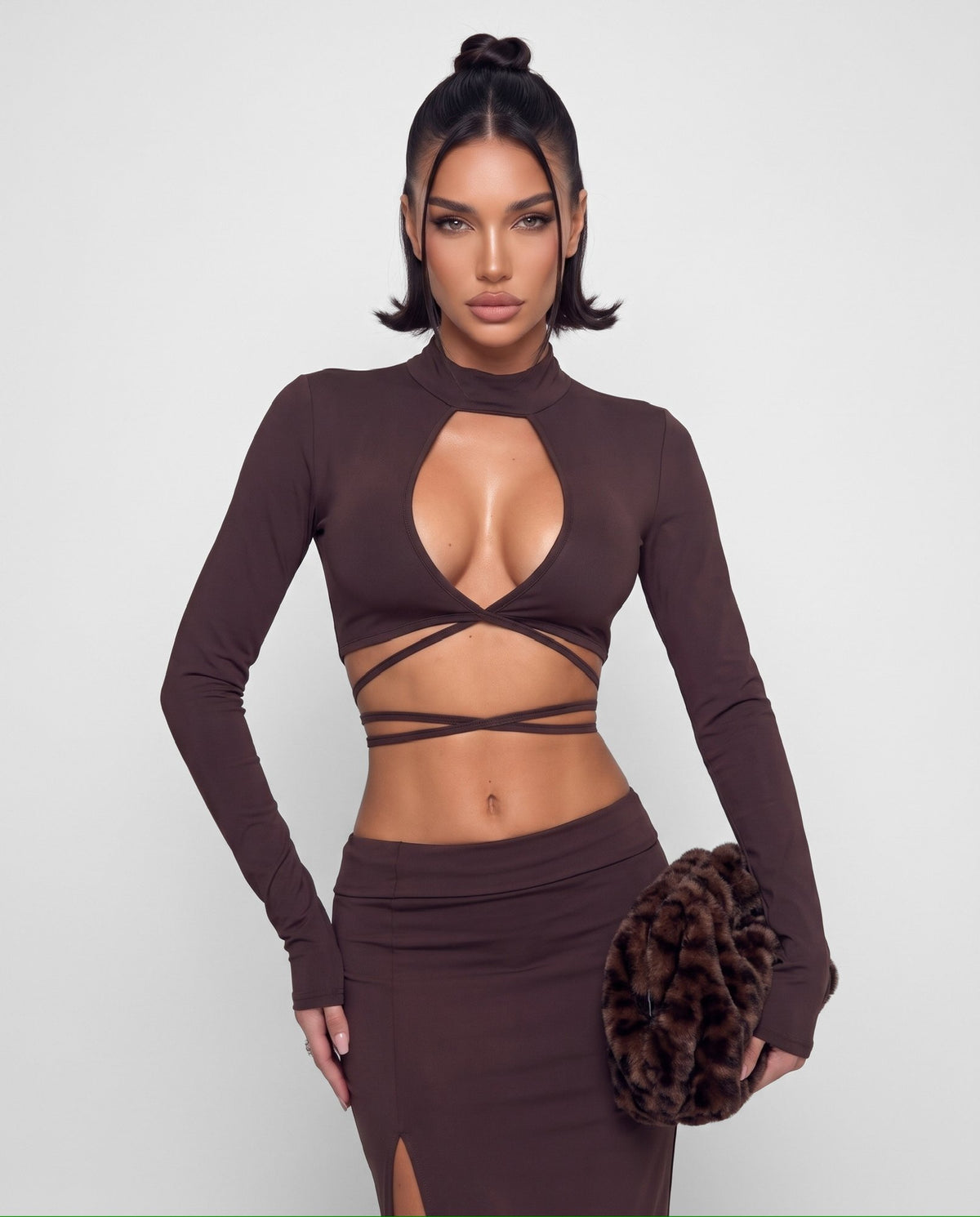 Completo Tie Line-Brown