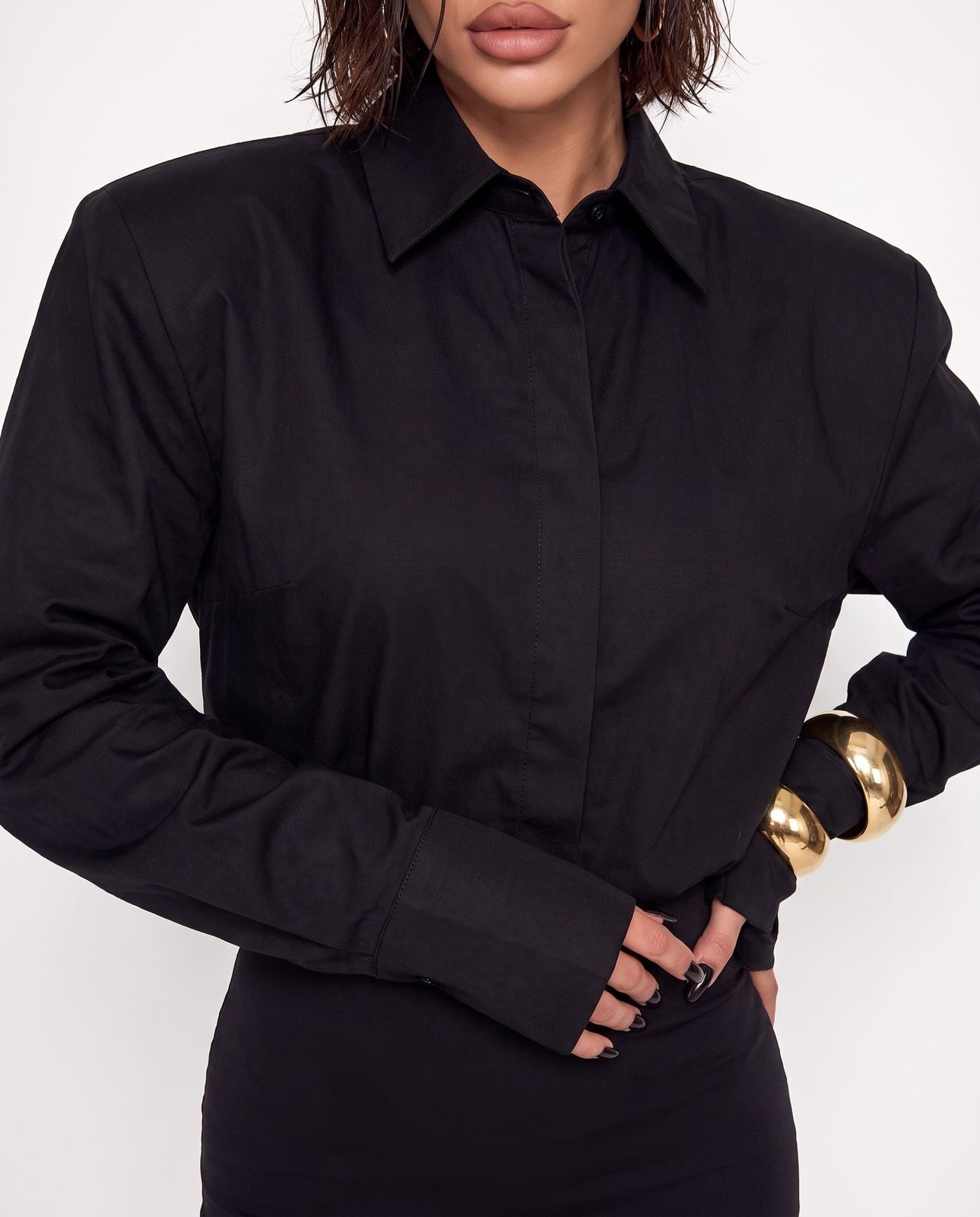 Mega Shoulder Shirt - Black
