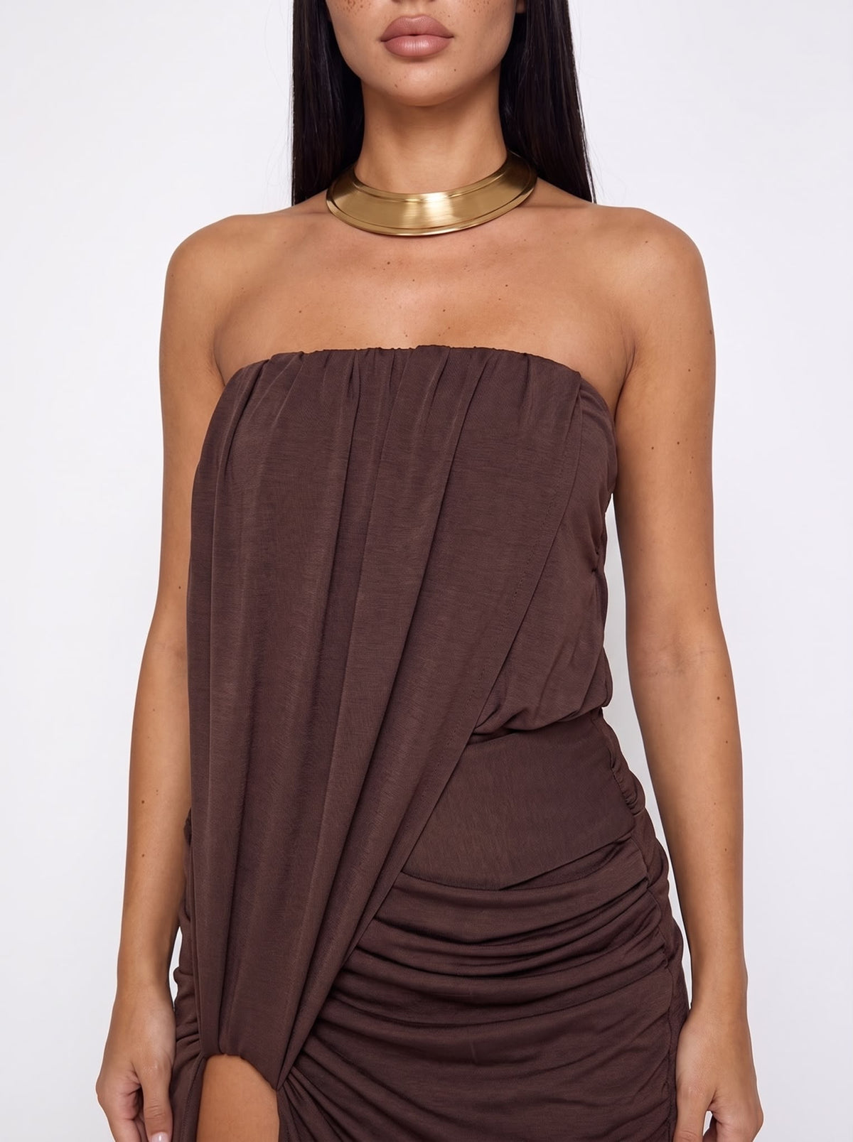 Abito Maya-Brown