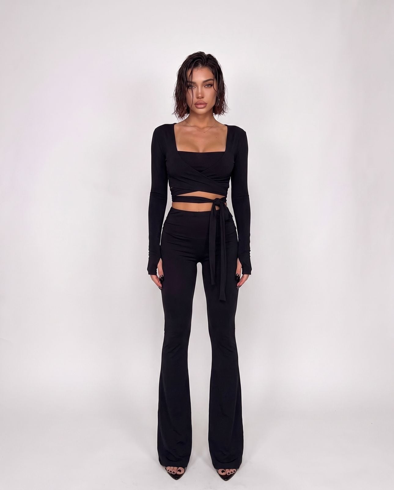 Set Self-Confident--Black