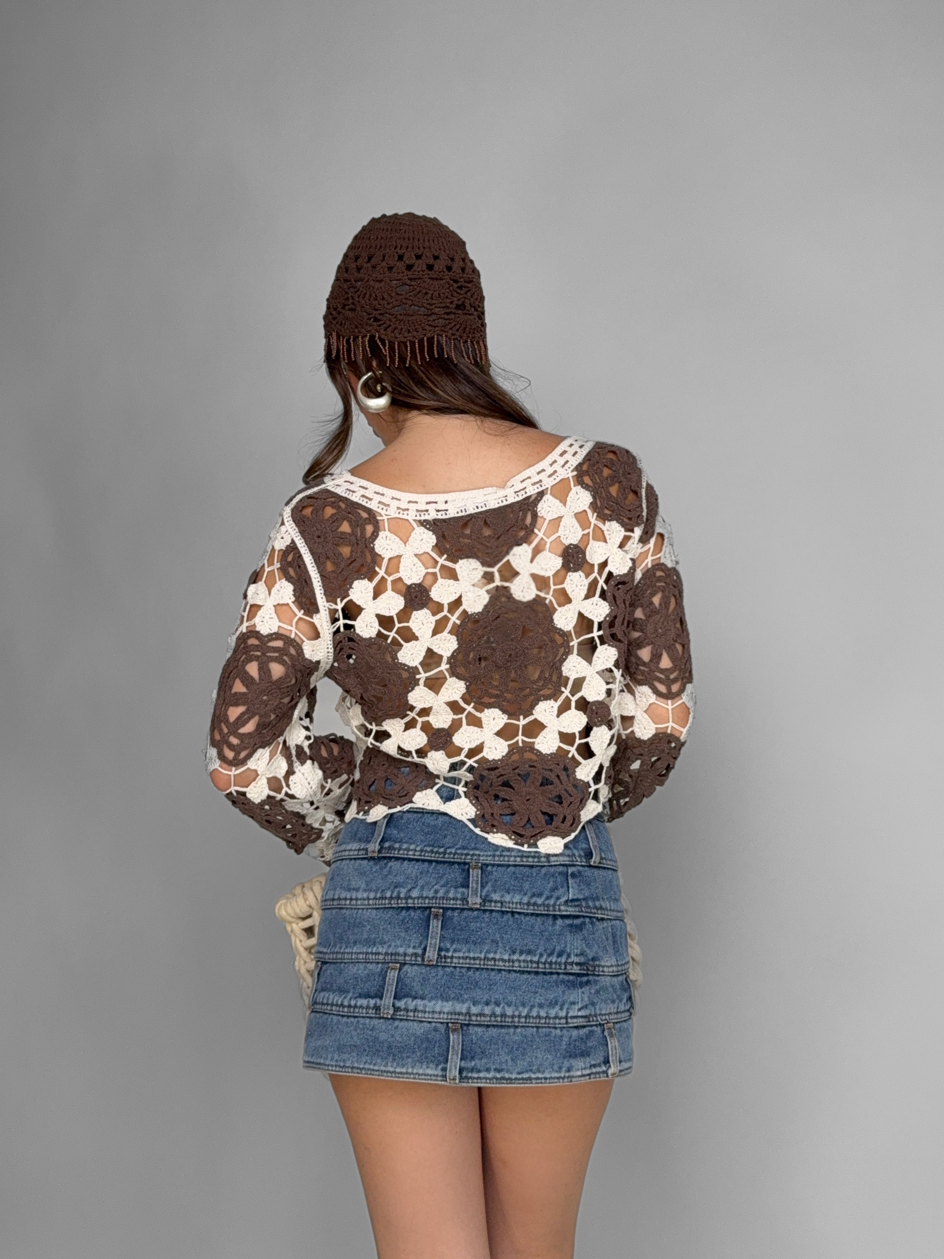 Top Intricate-Brown