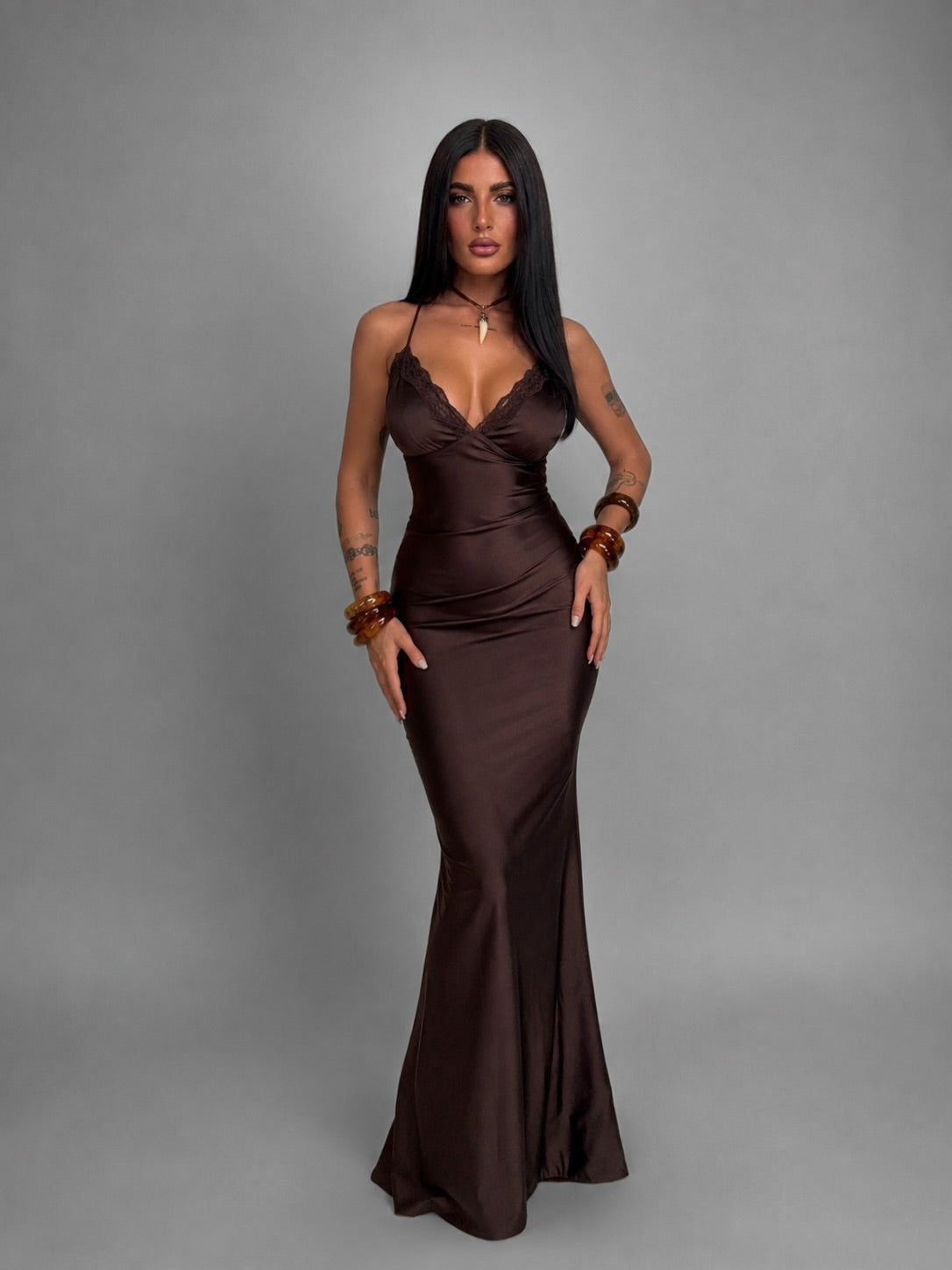 CURVY FIT - Elegant Gloss-Brown Dress