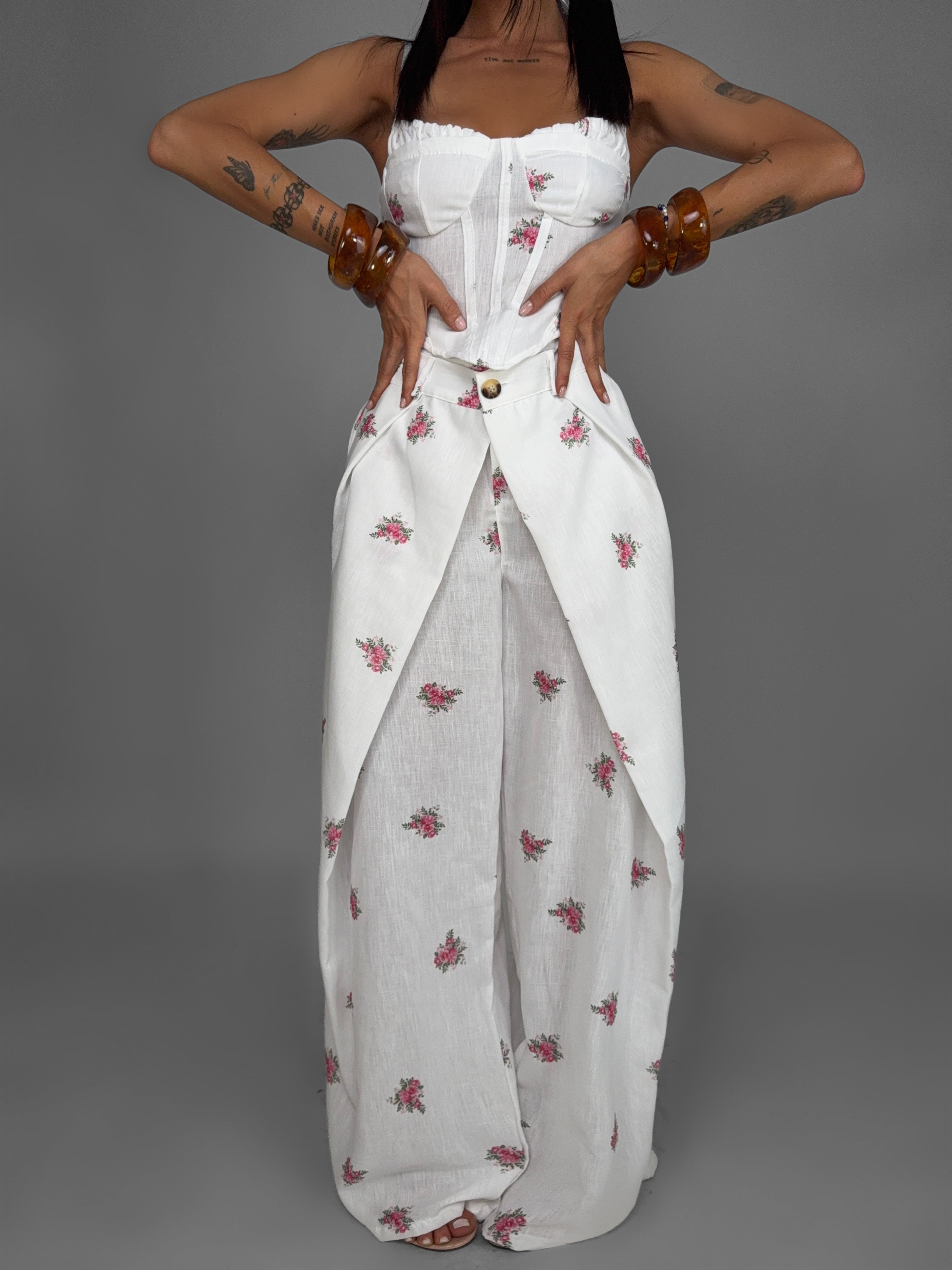 Completo Tiny Floral-White