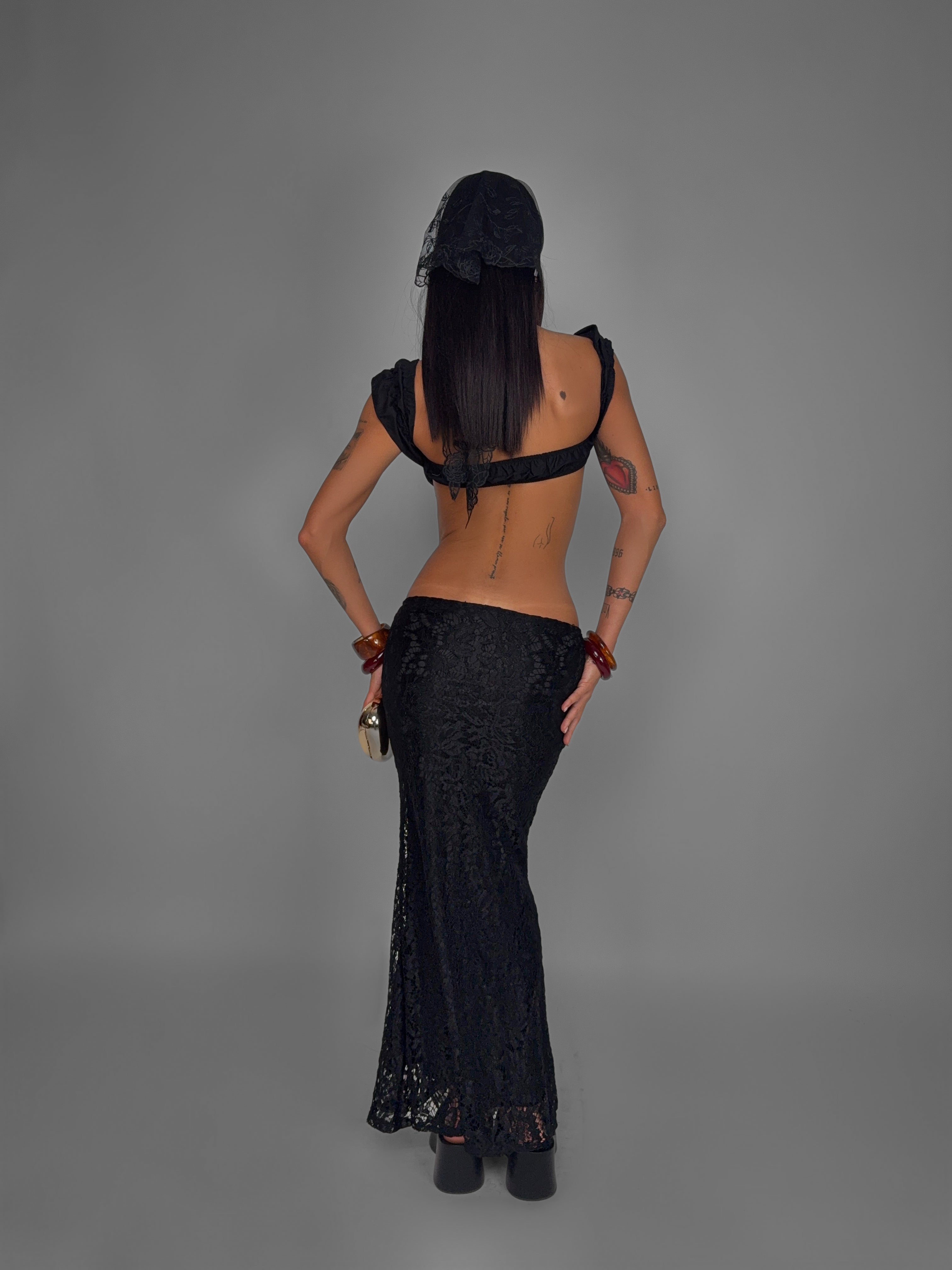Completo Matching Lace
