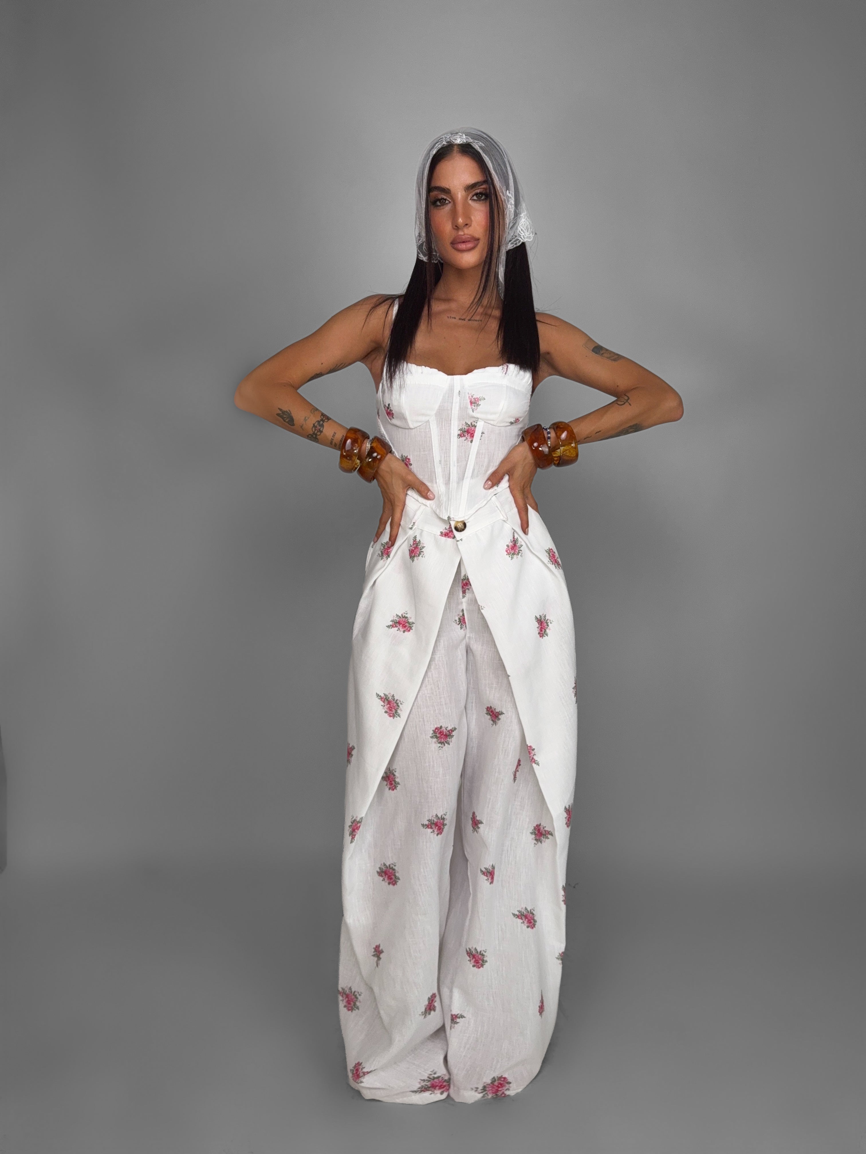 Completo Tiny Floral-White
