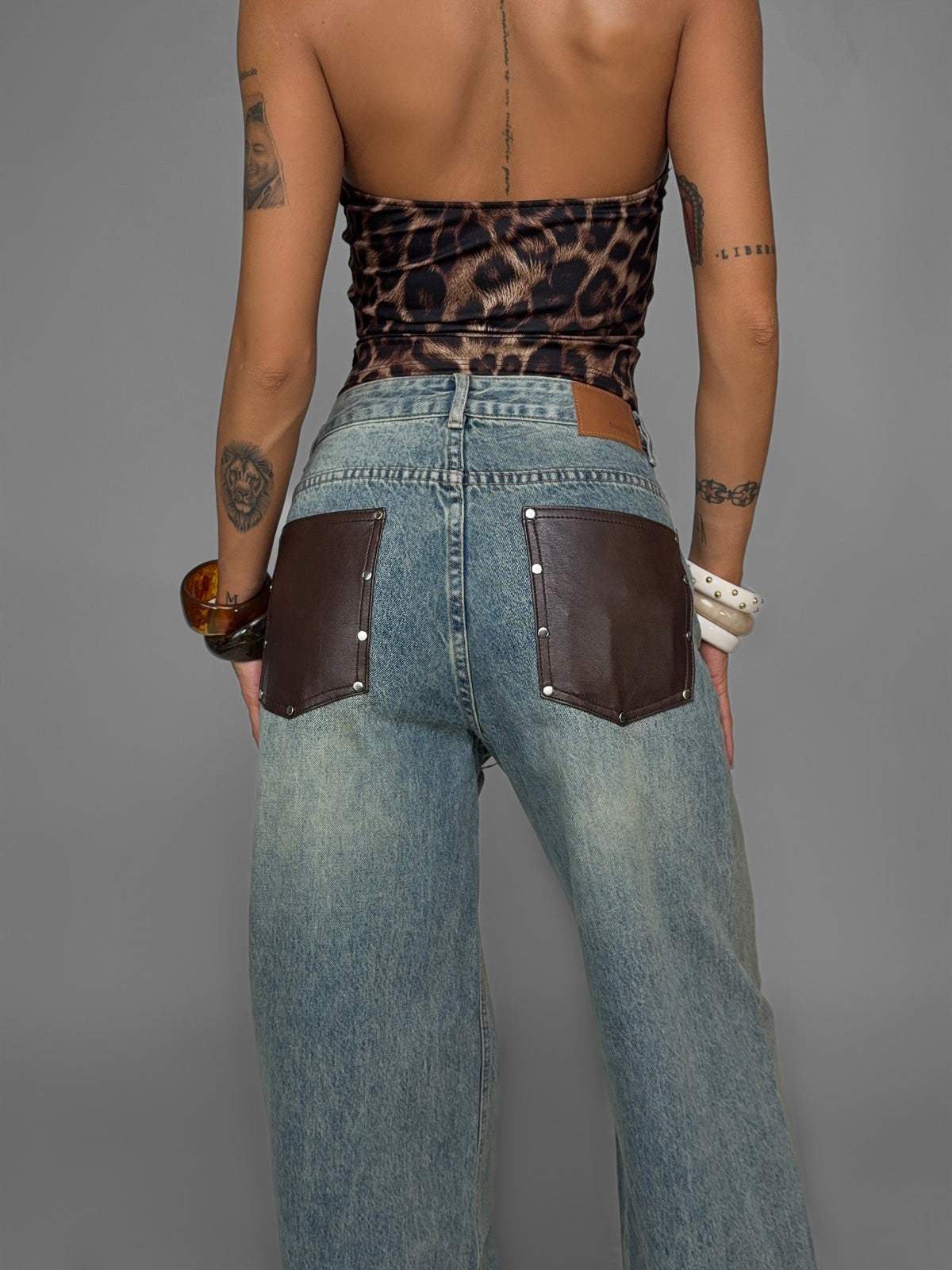 Jeans Leather Pocket