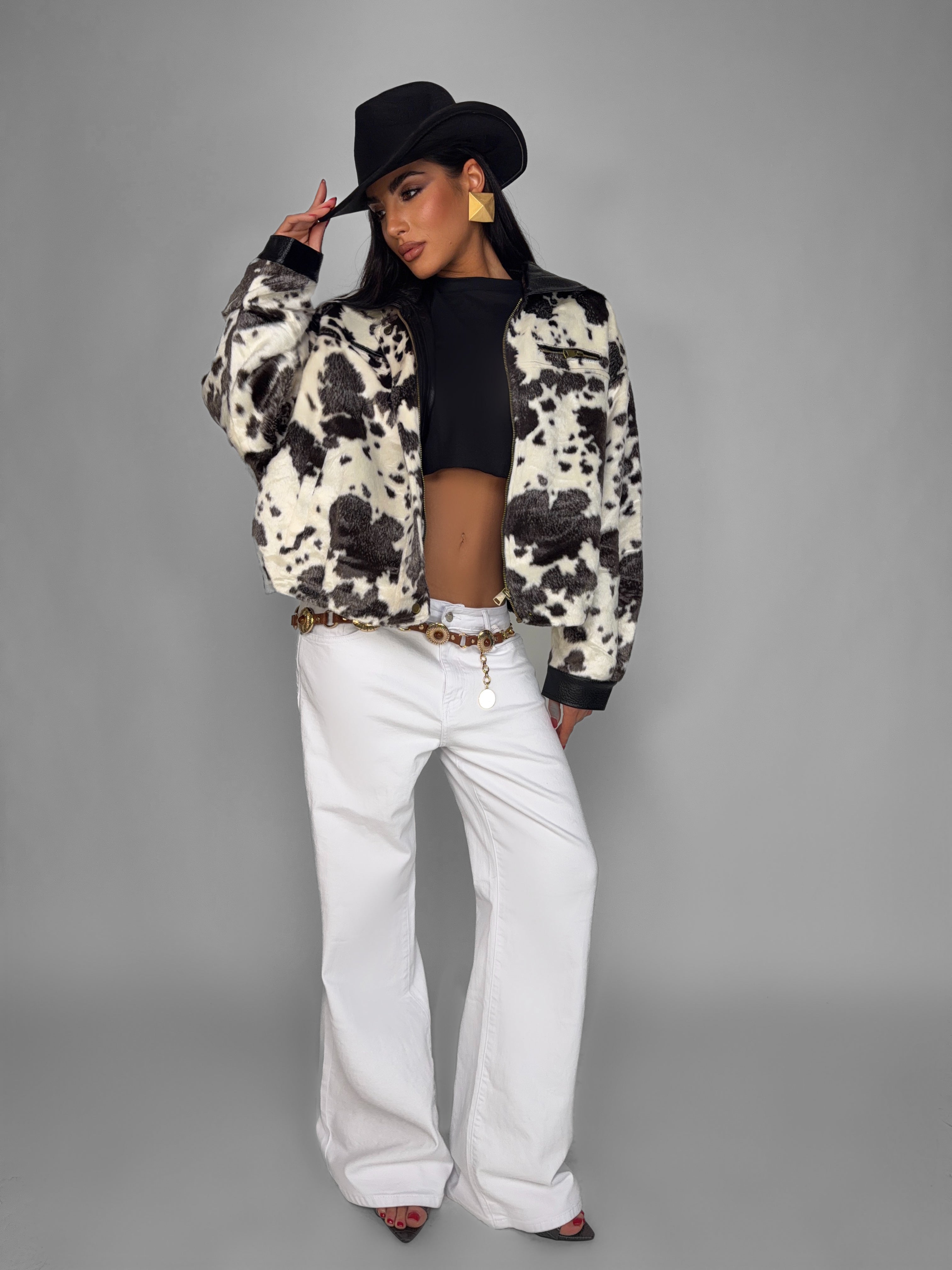 Total Look Cow