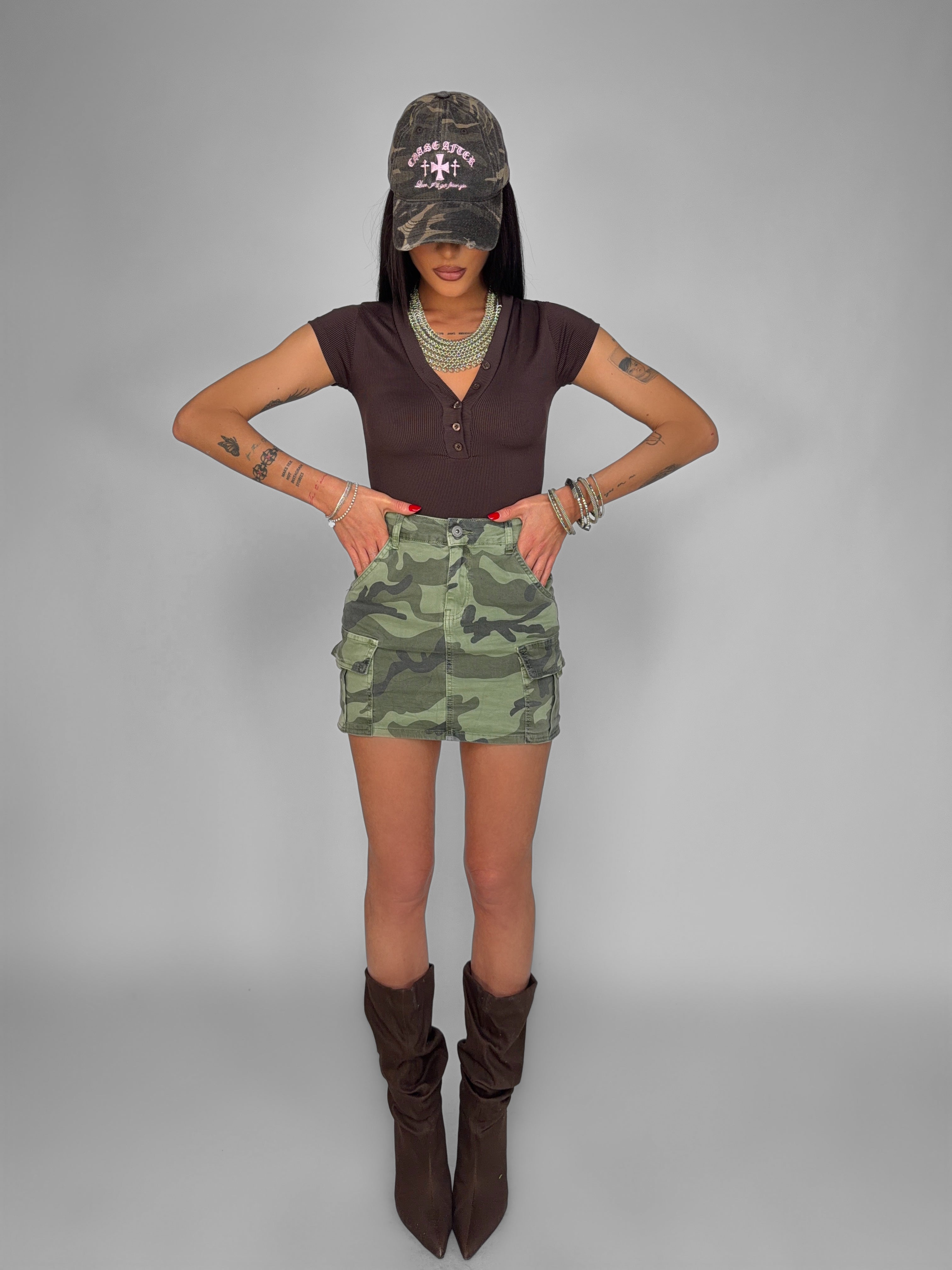 Total Look Line Button Brown