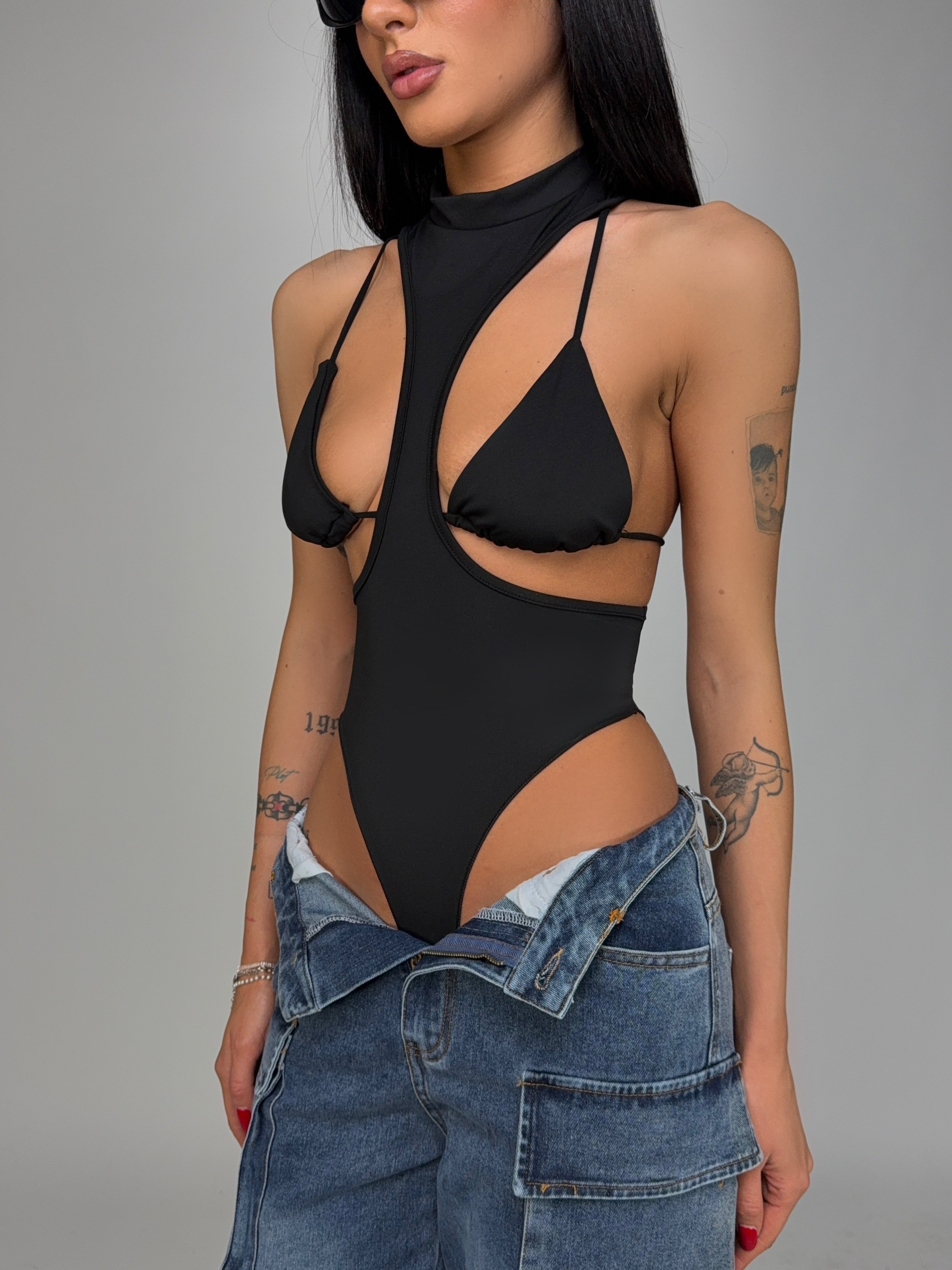 Body Triangle Glow