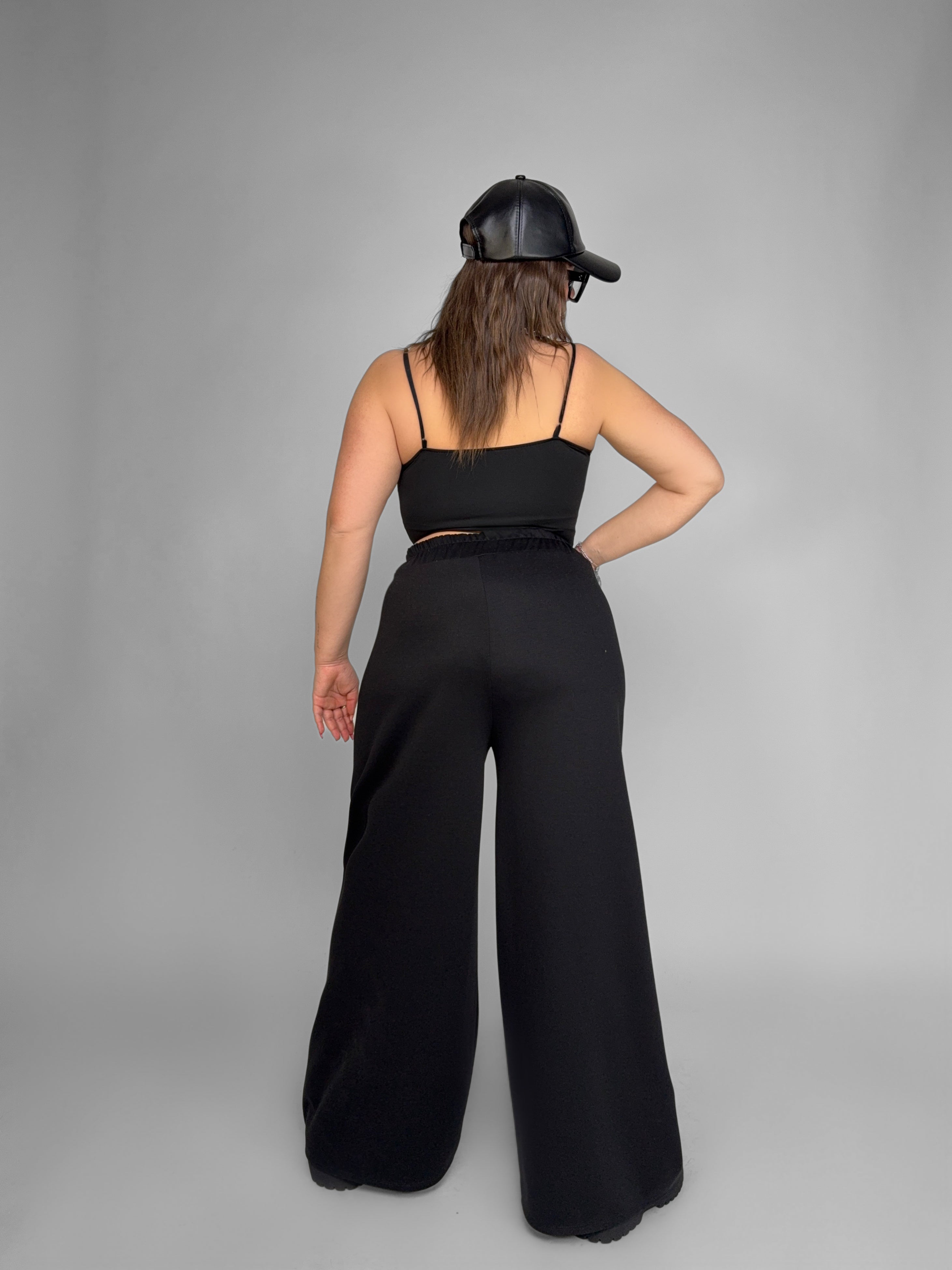 CURVY FIT - Classic Chic Trousers - Black