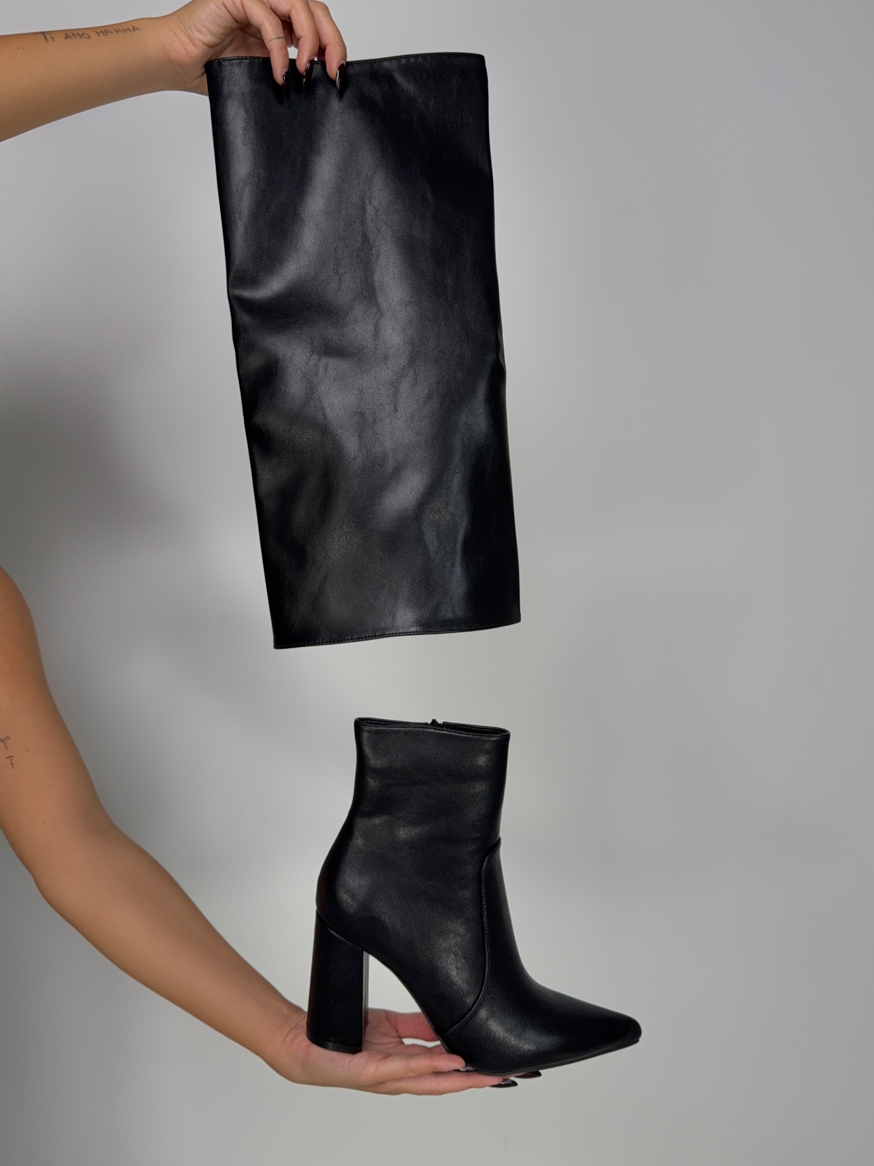 Magic Boot - Buy 1 Get 2 - Black