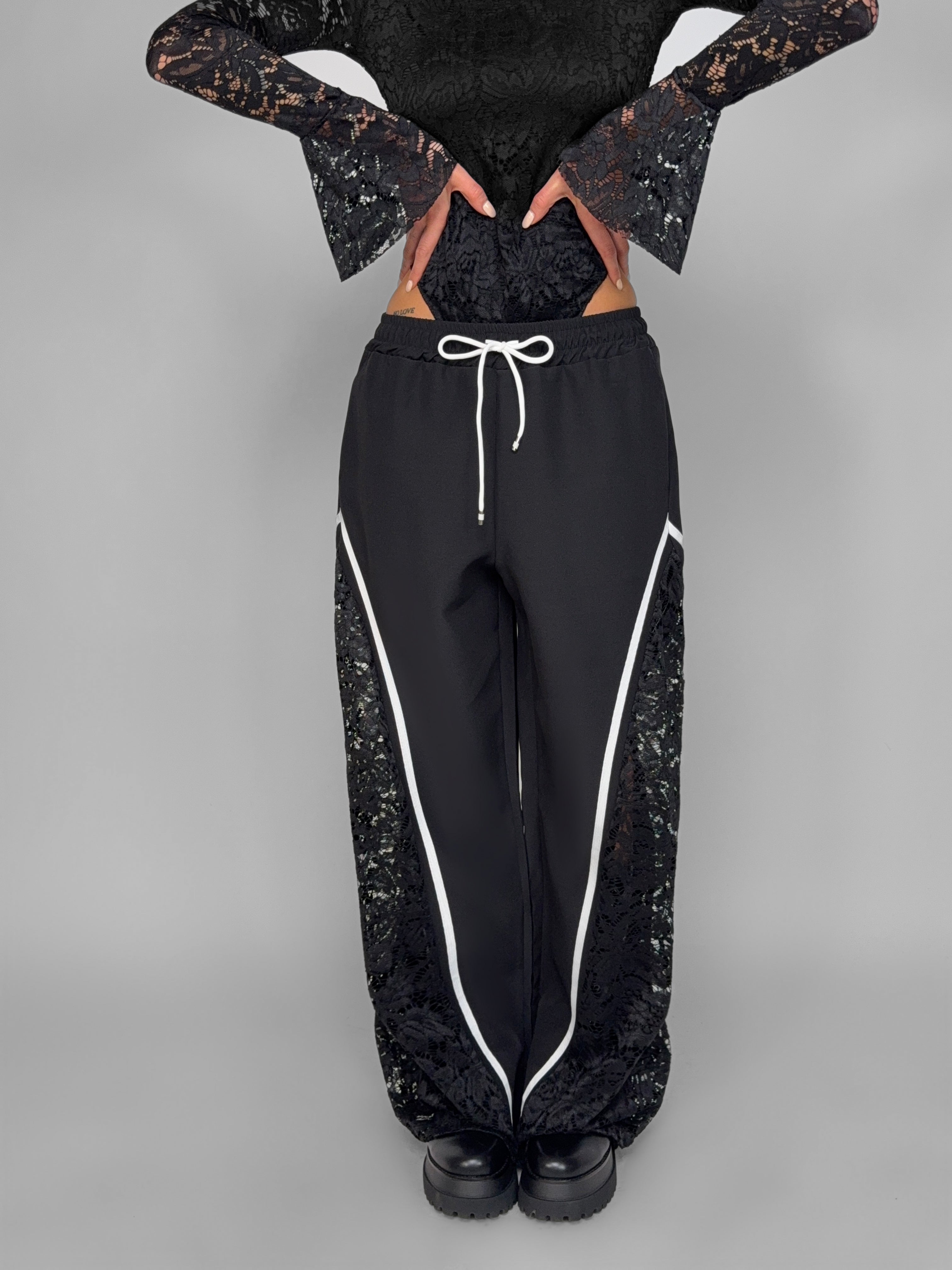 Pantalone Lace Side