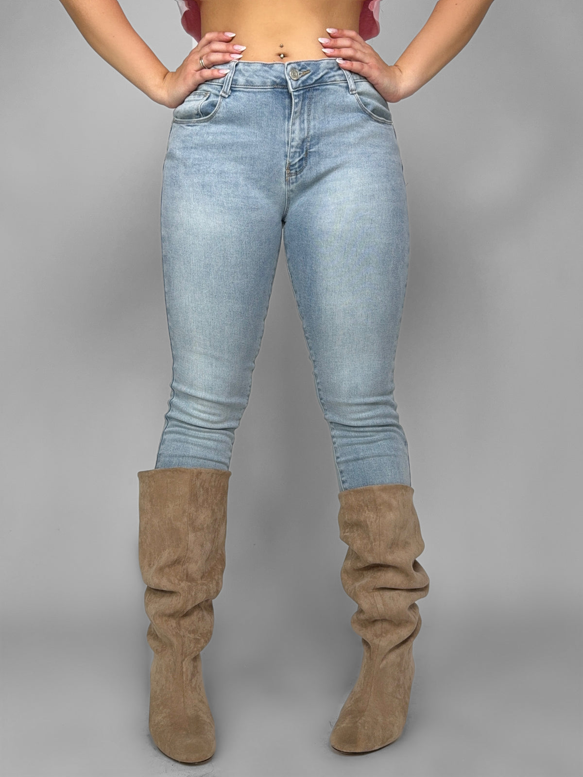 CURVY FIT - Magic Booty Super Push Up Jeans