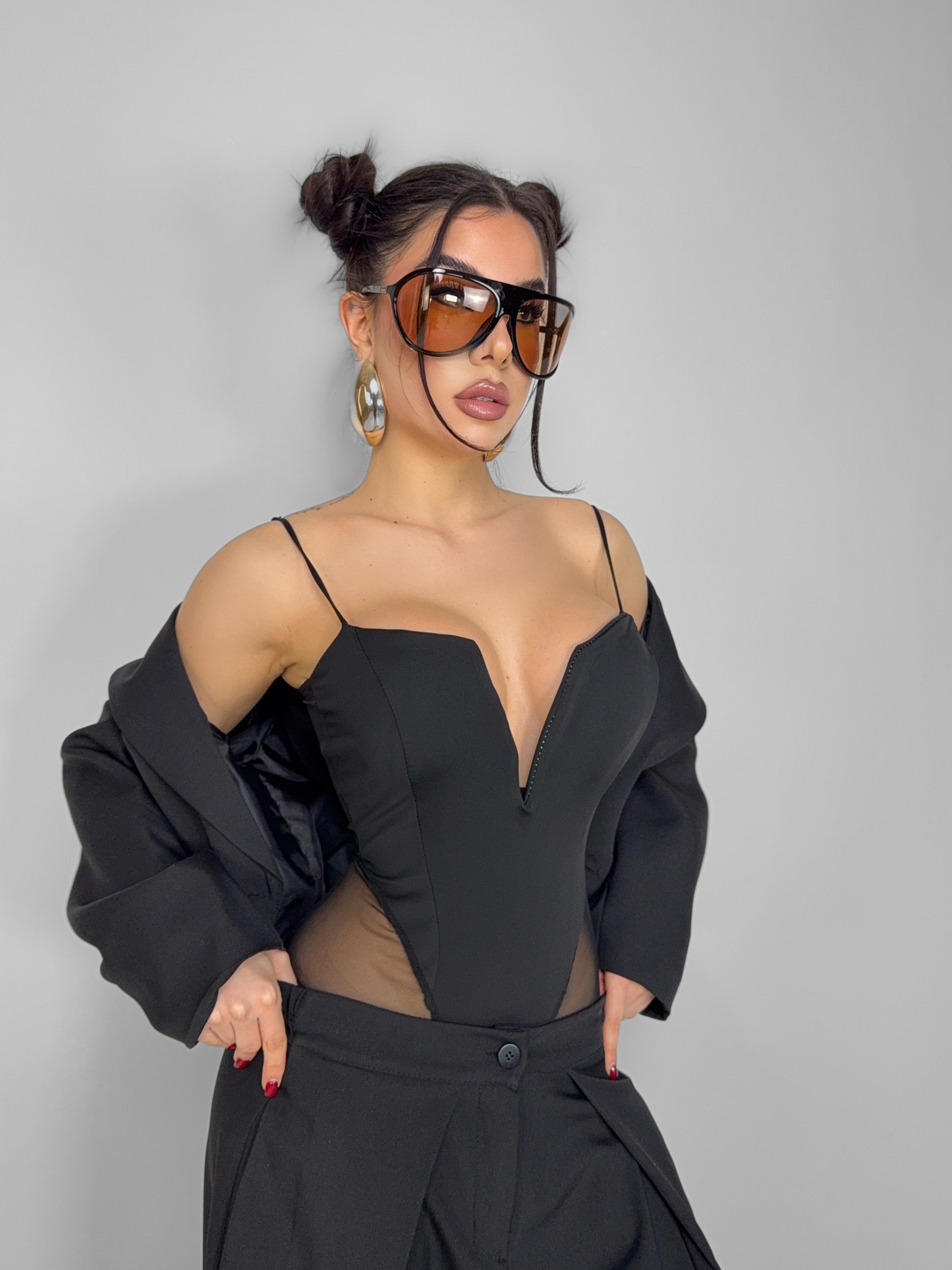 Body Black Mesh