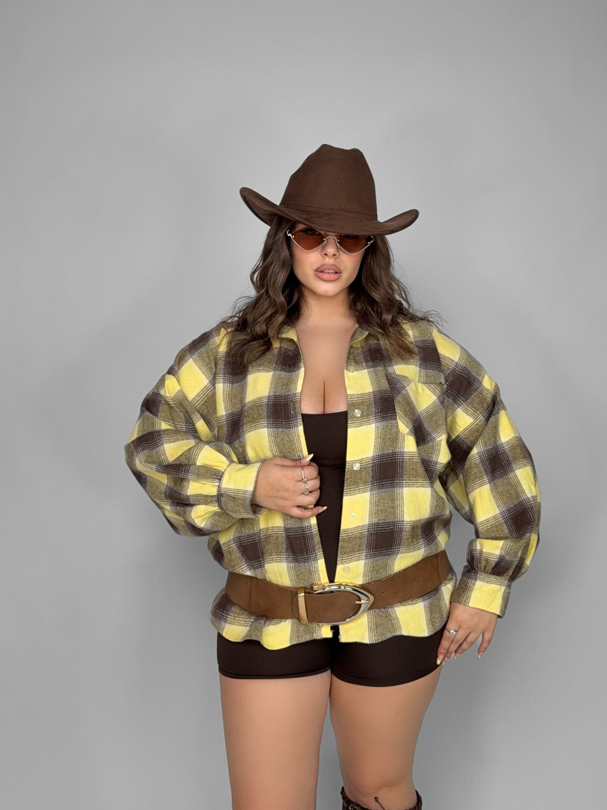 CURVY FIT - Urban Plaid-Yellow Shirt