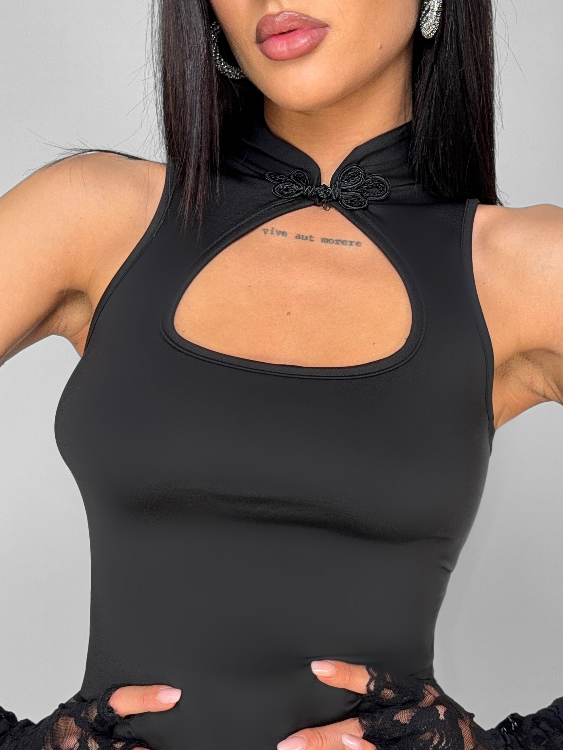 Abito Cutout Oriental-Black