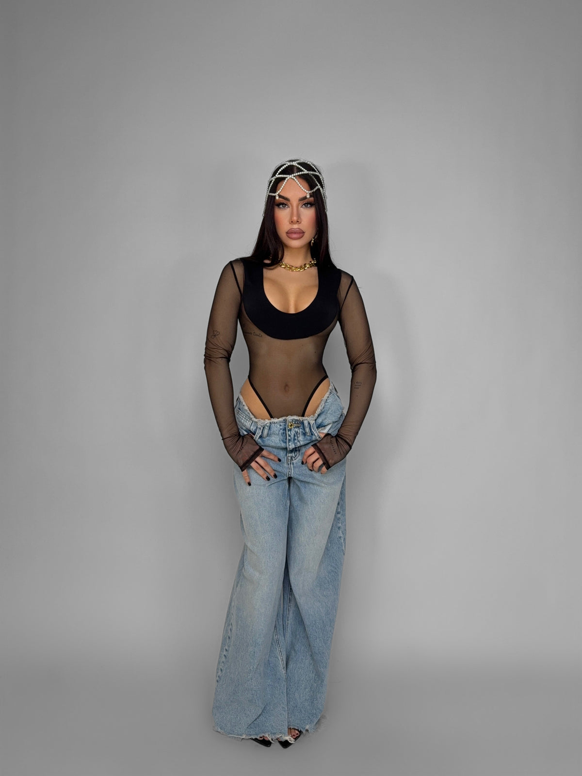 Total Look Overlay