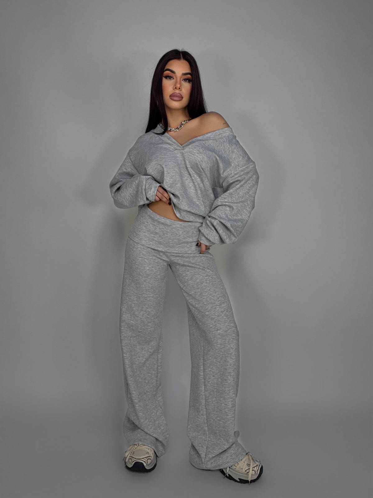 Total Look Britney Gray