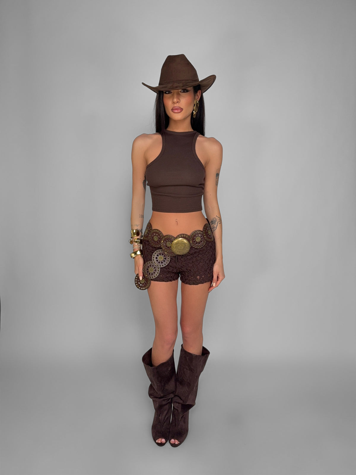 Total Look Classic Lace Brown