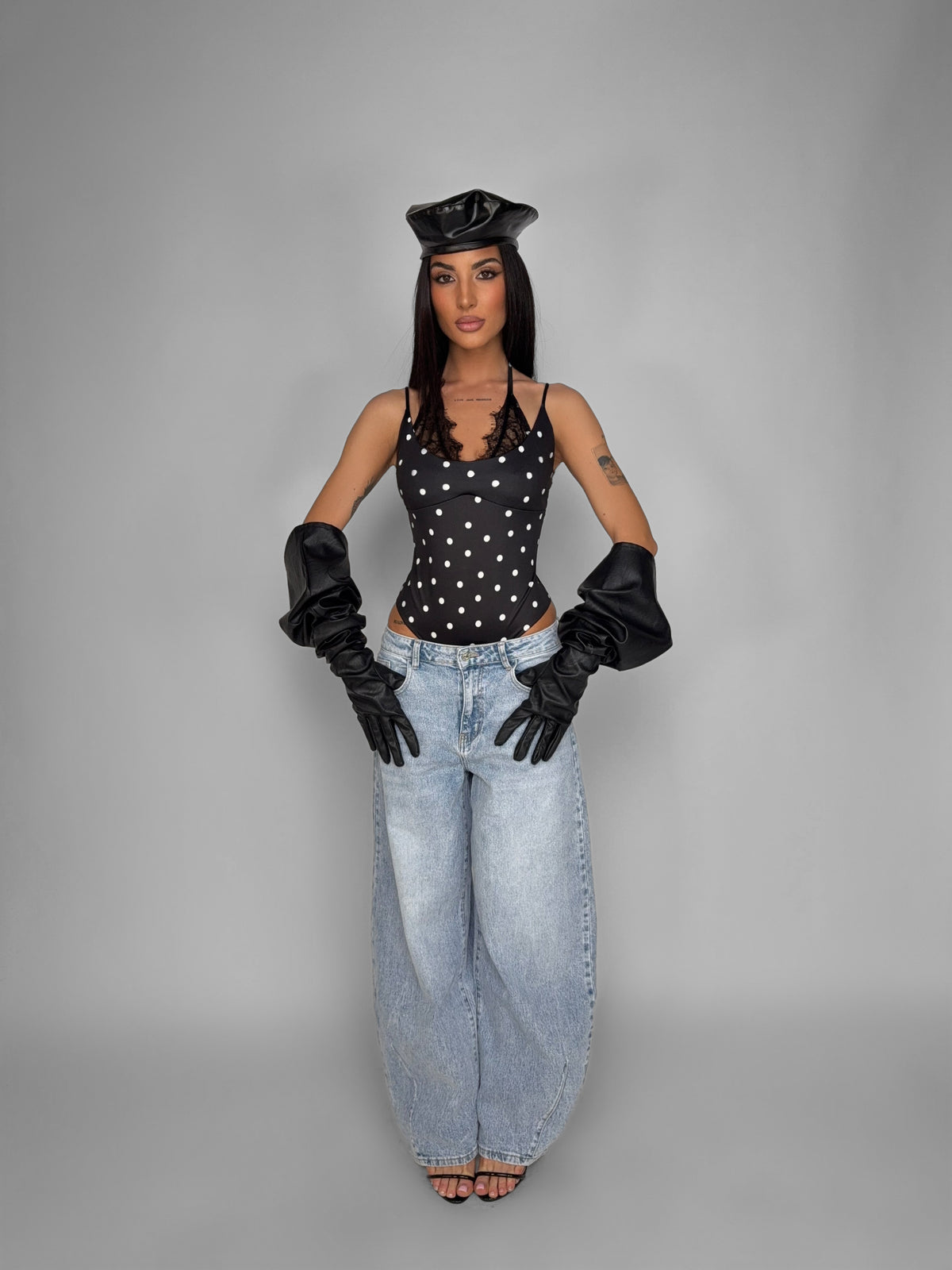 Total Look Lace Illusion Black