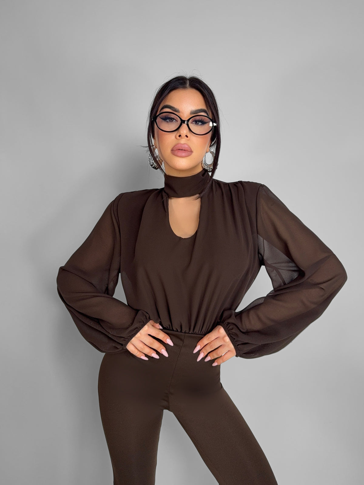 V-Neck Body - Brown