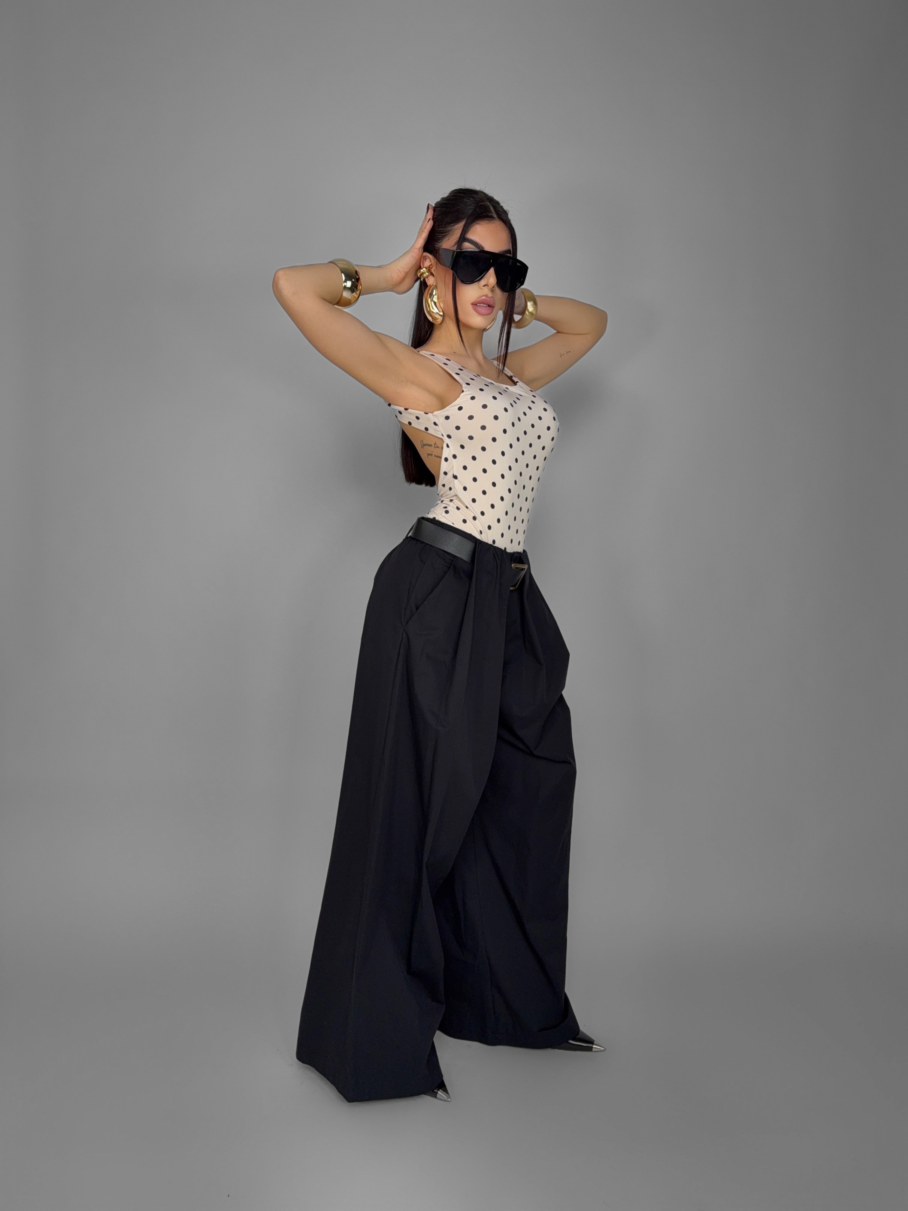 Total Look Line Black