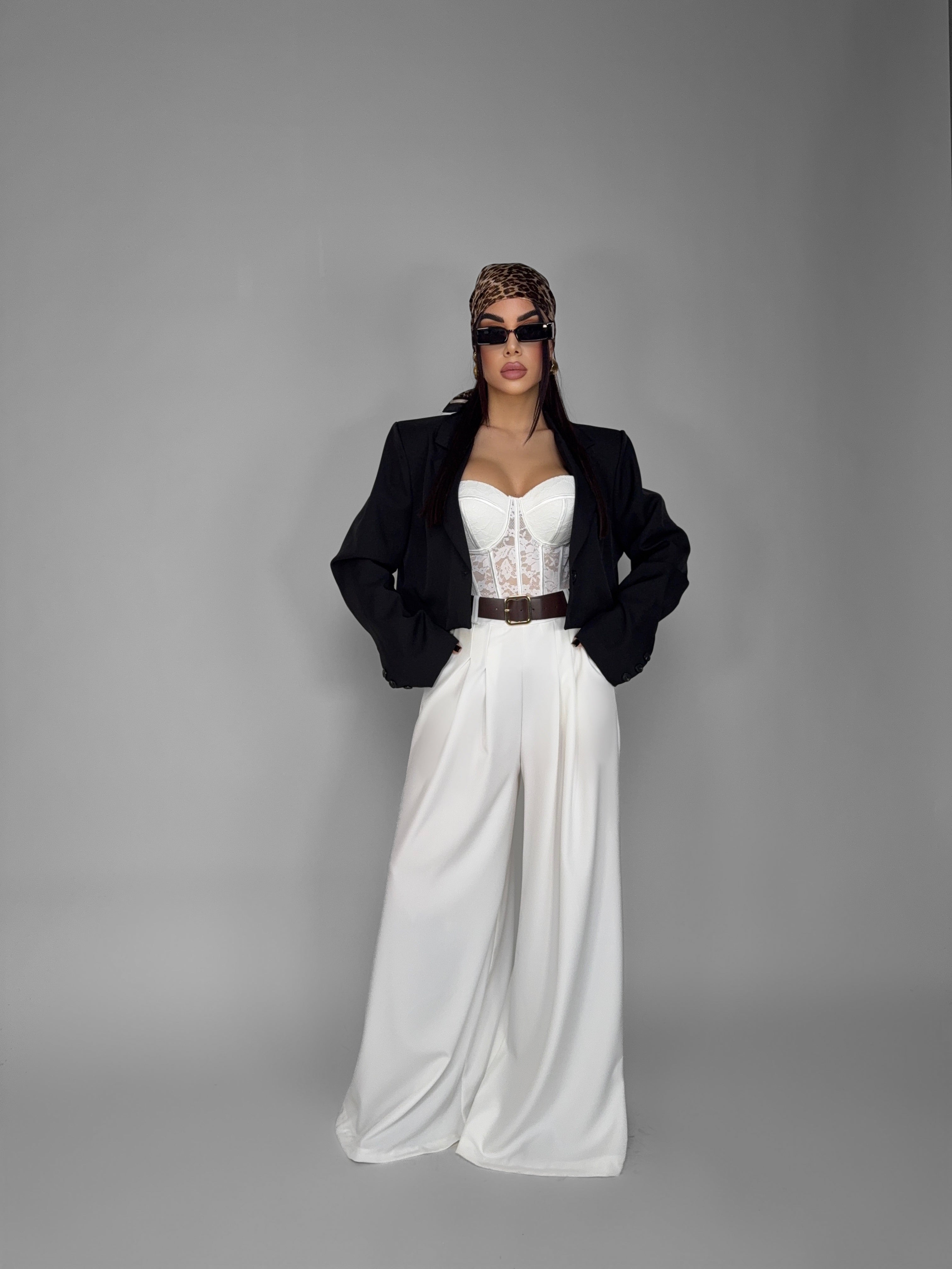 Total Look Moonshadow White