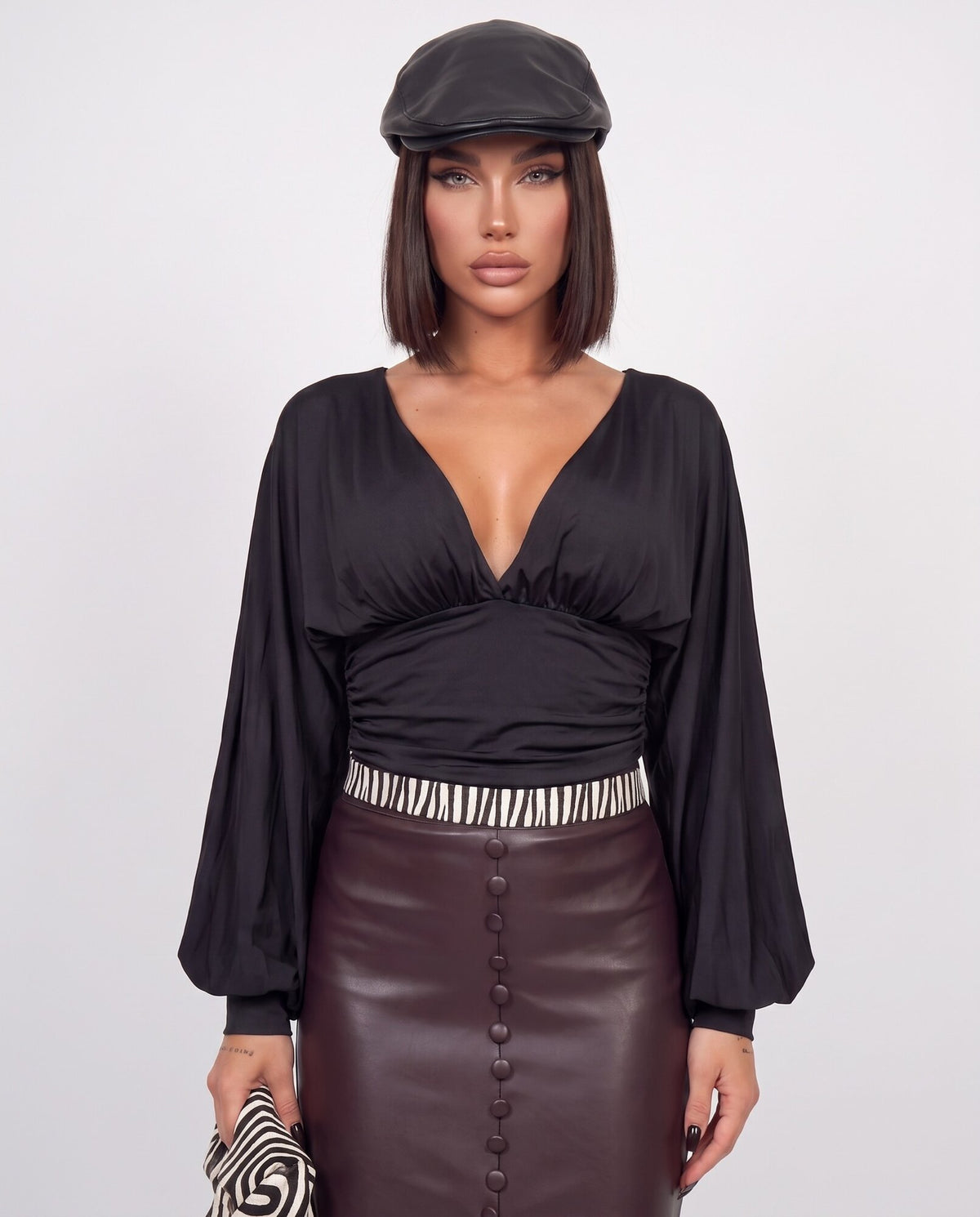 Maglia V Basic-Black