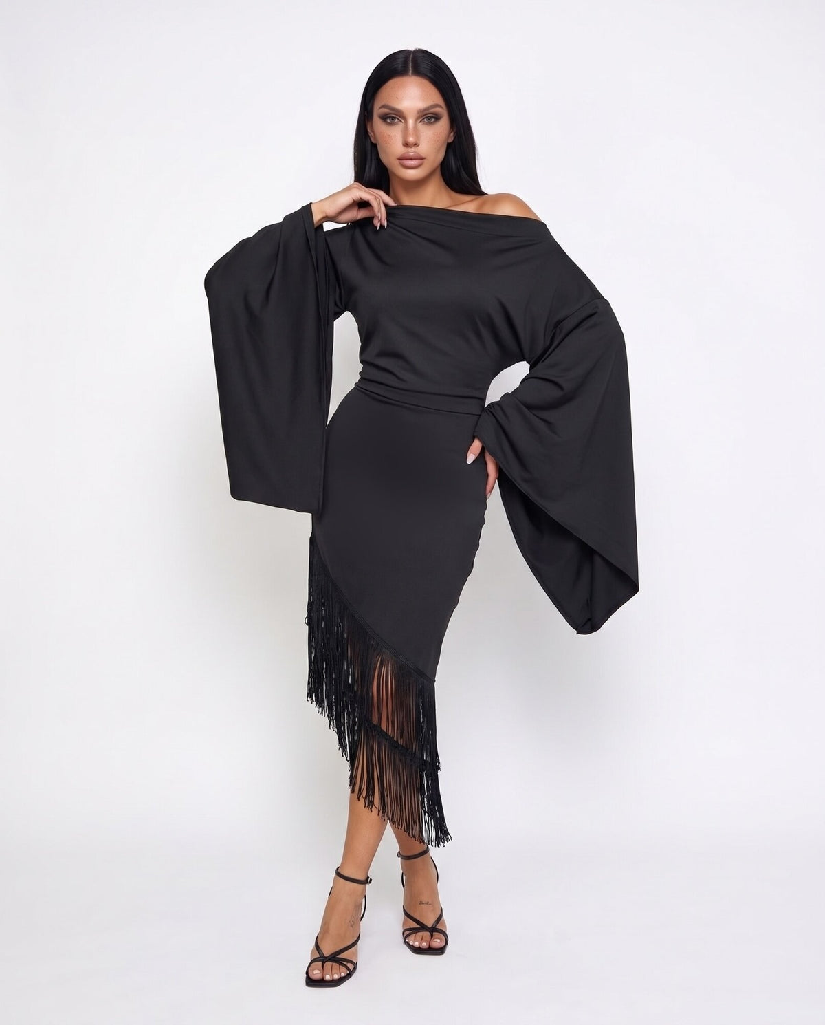Abito Fringe Hem-Black