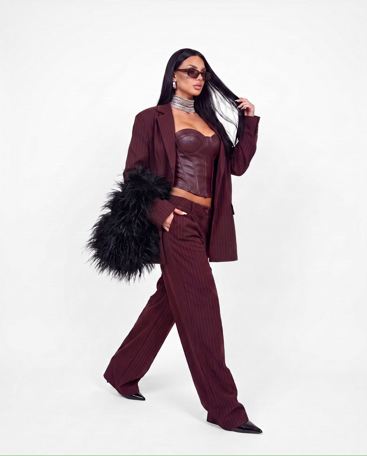 Total Look Office Babe-Cherry Red