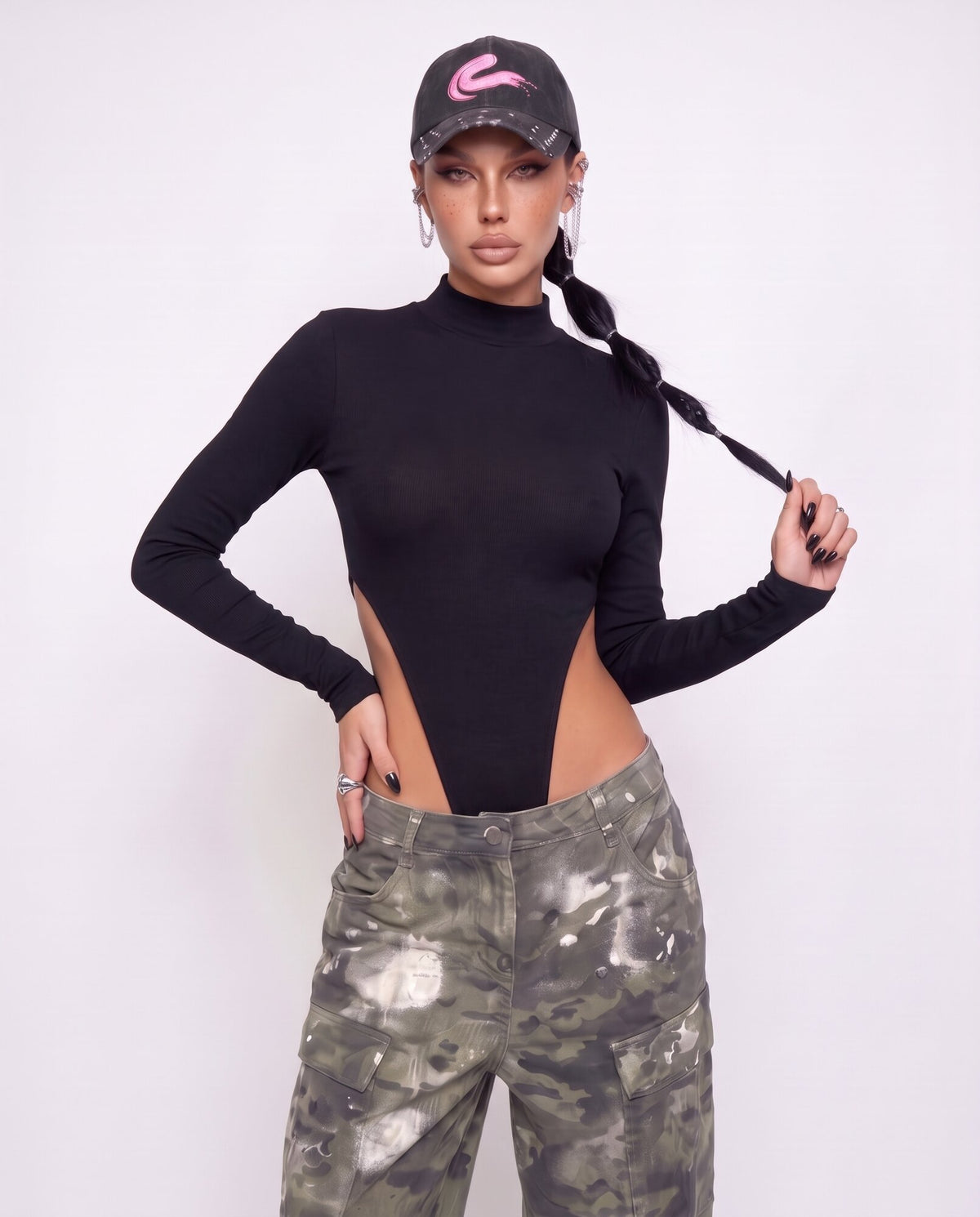 Body Leg Cut-Black
