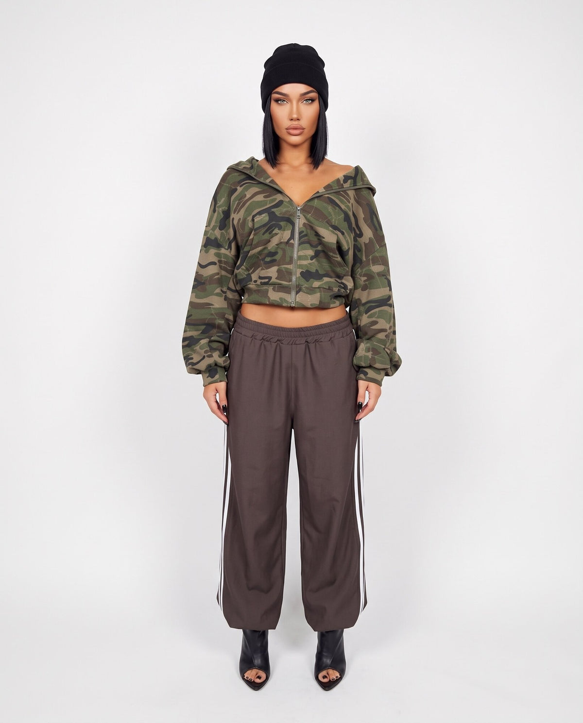 Total Look Side Stripe-Brown