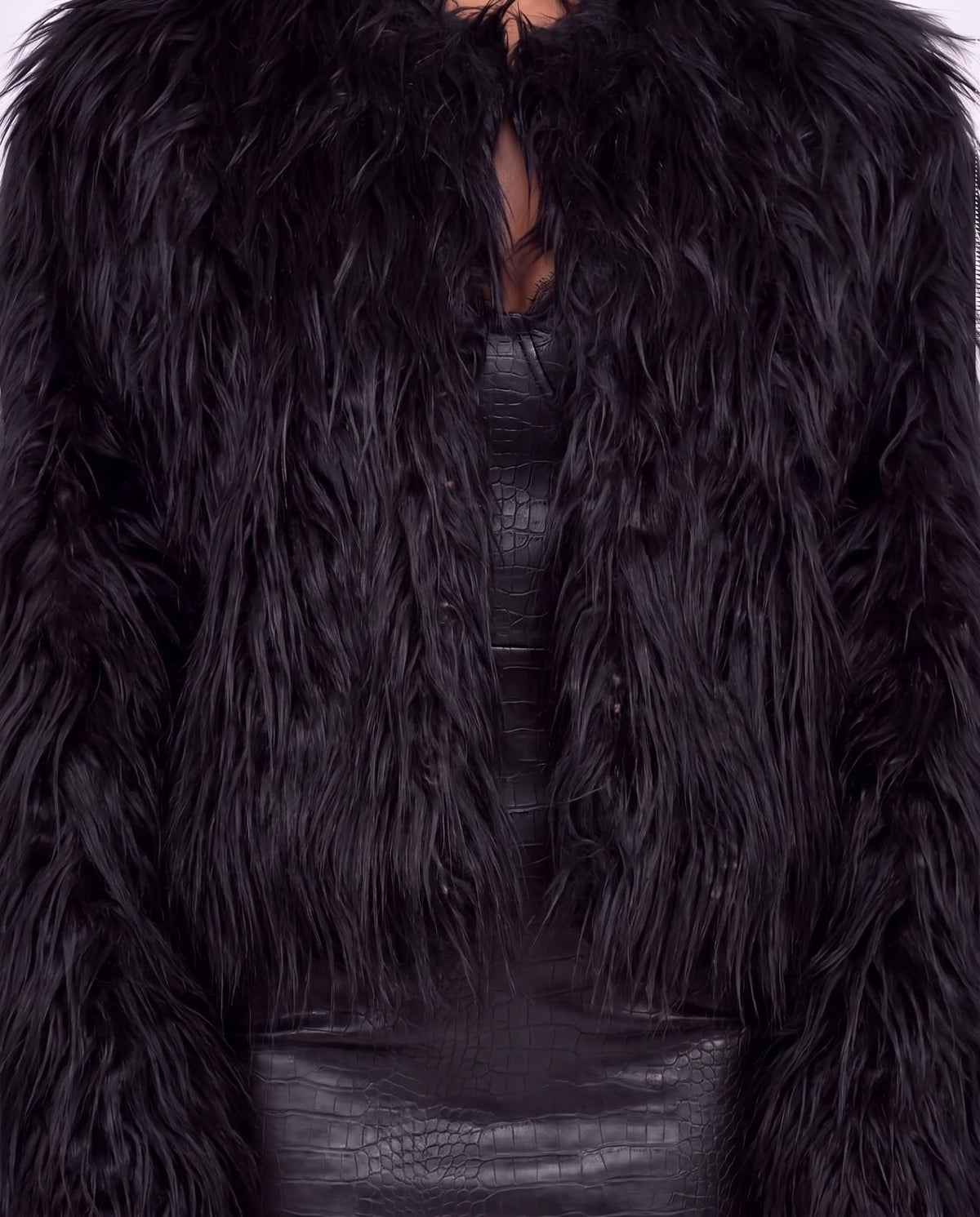 Piel sintética Fluffy Crush-Black